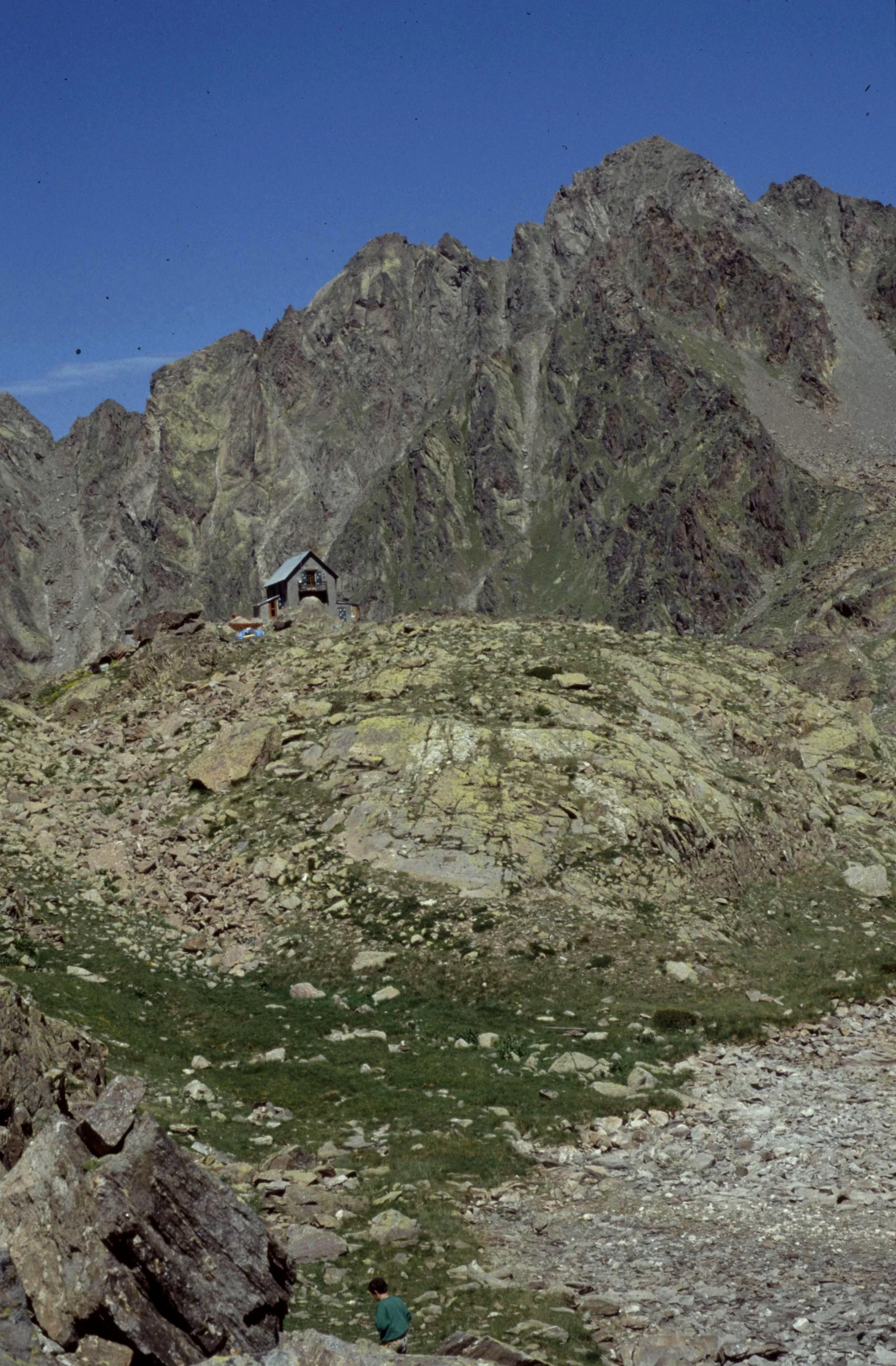 Lac de Rabuons à Saint-Étienne-de-Tinée — À 334 m du lac