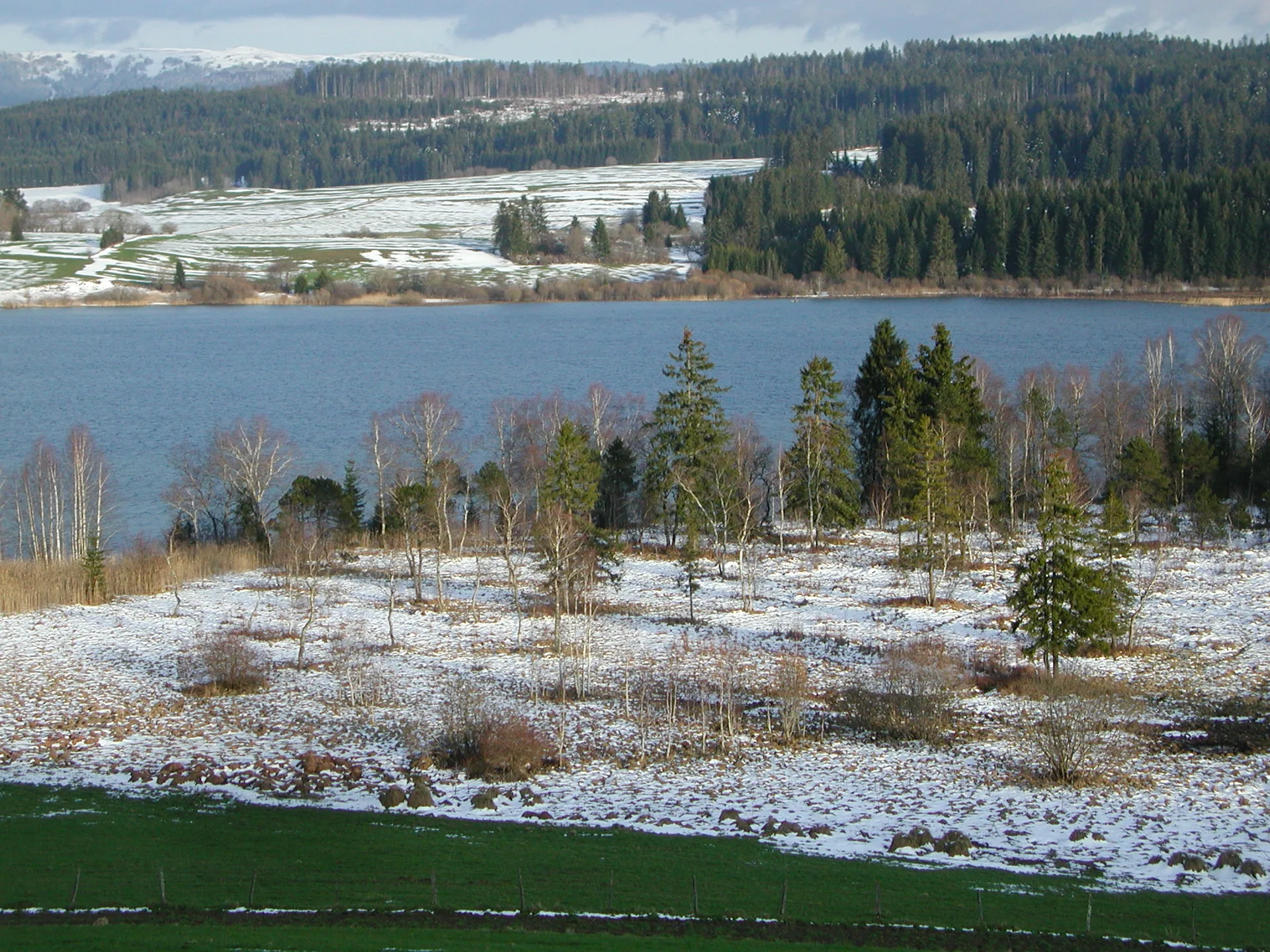 Lac de Remoray à Labergement-Sainte-Marie — À 1,0 km du lac