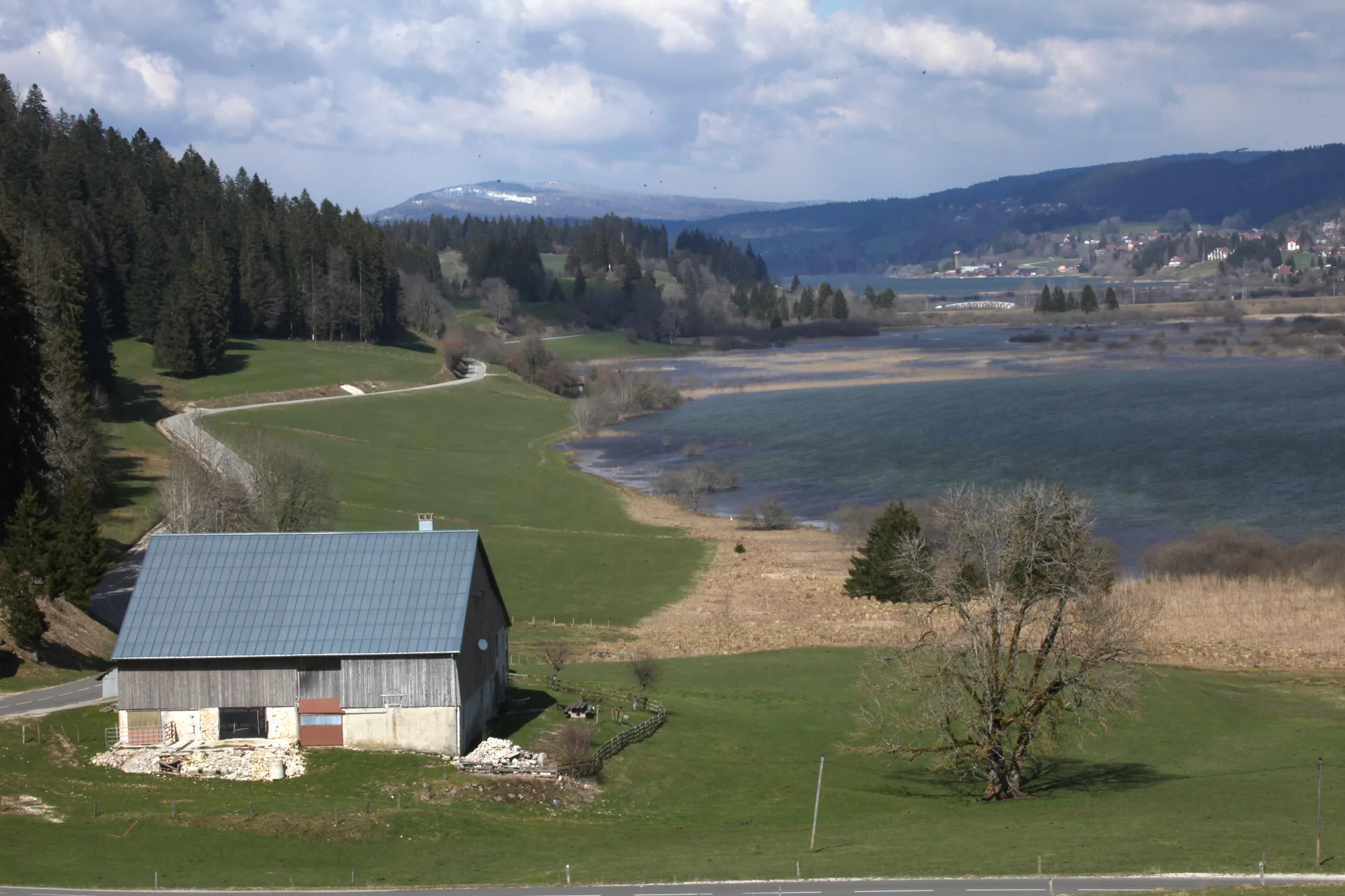 Lac de Remoray à Labergement-Sainte-Marie — À 1,1 km du lac