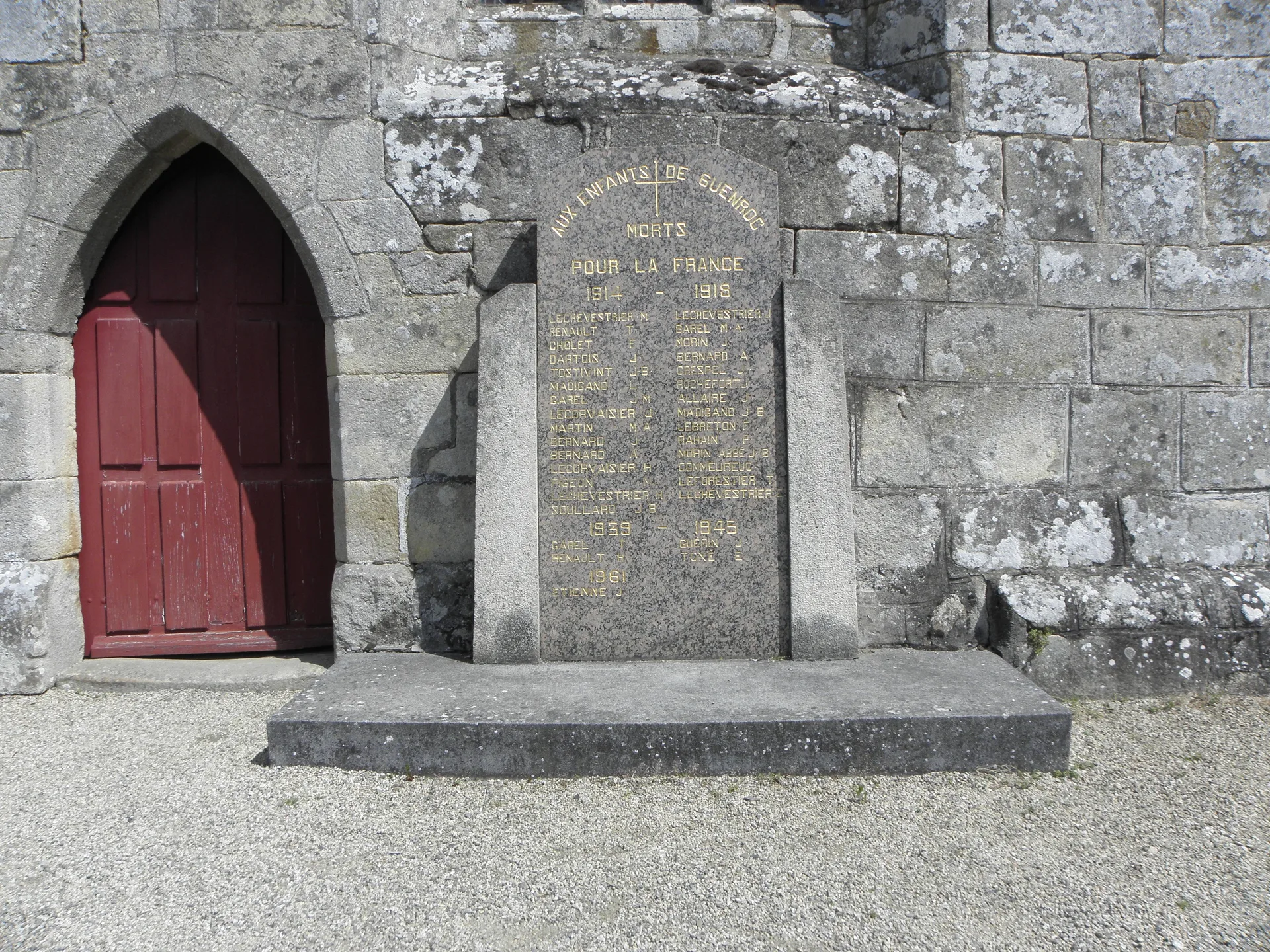 Lac de Rophemel à Plouasne — À 1,2 km du lac