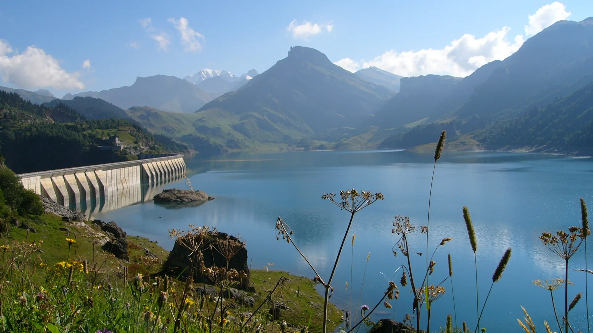 Lac de Roselend à Beaufort — À 1,1 km du lac