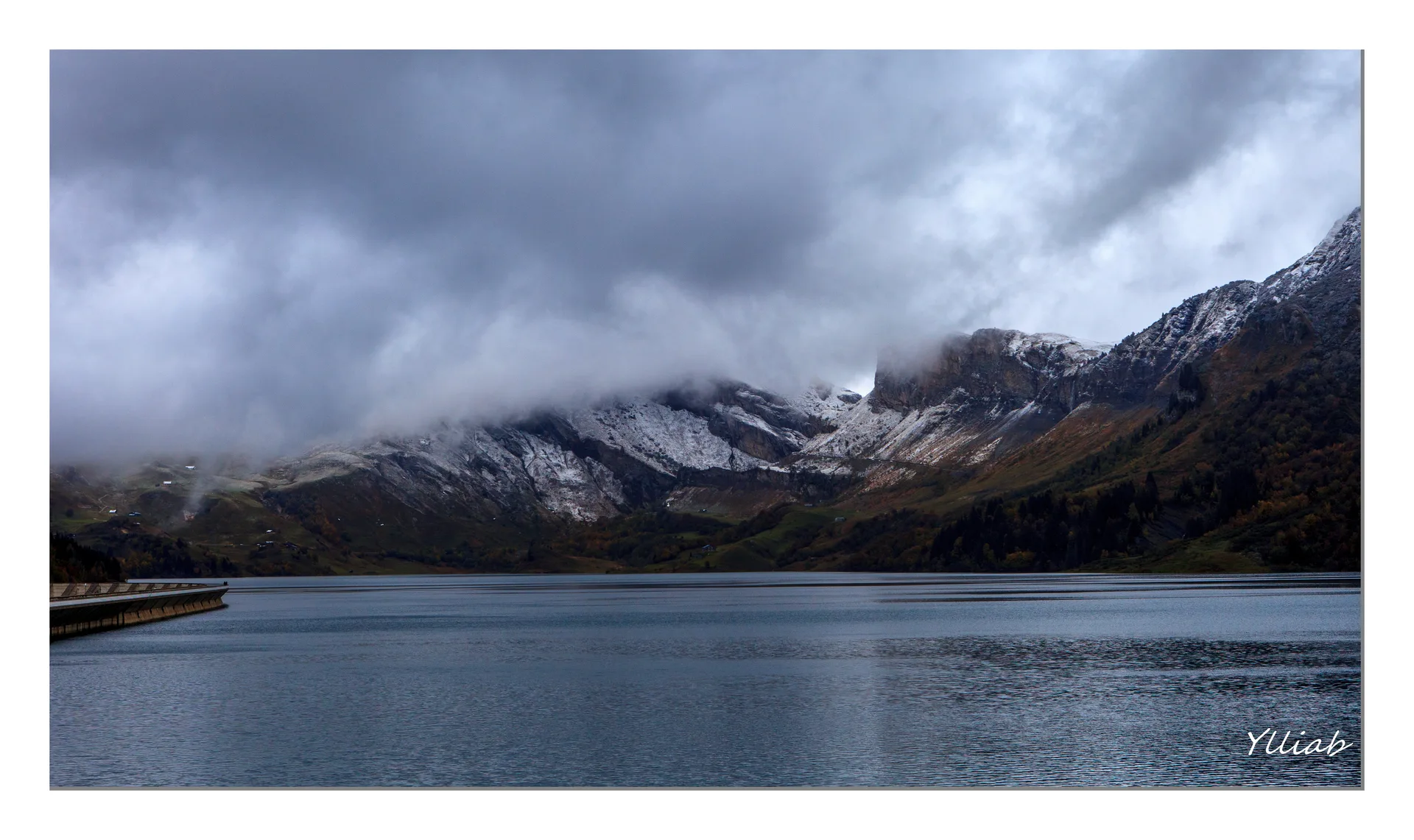 Lac de Roselend à Beaufort — À 1,4 km du lac