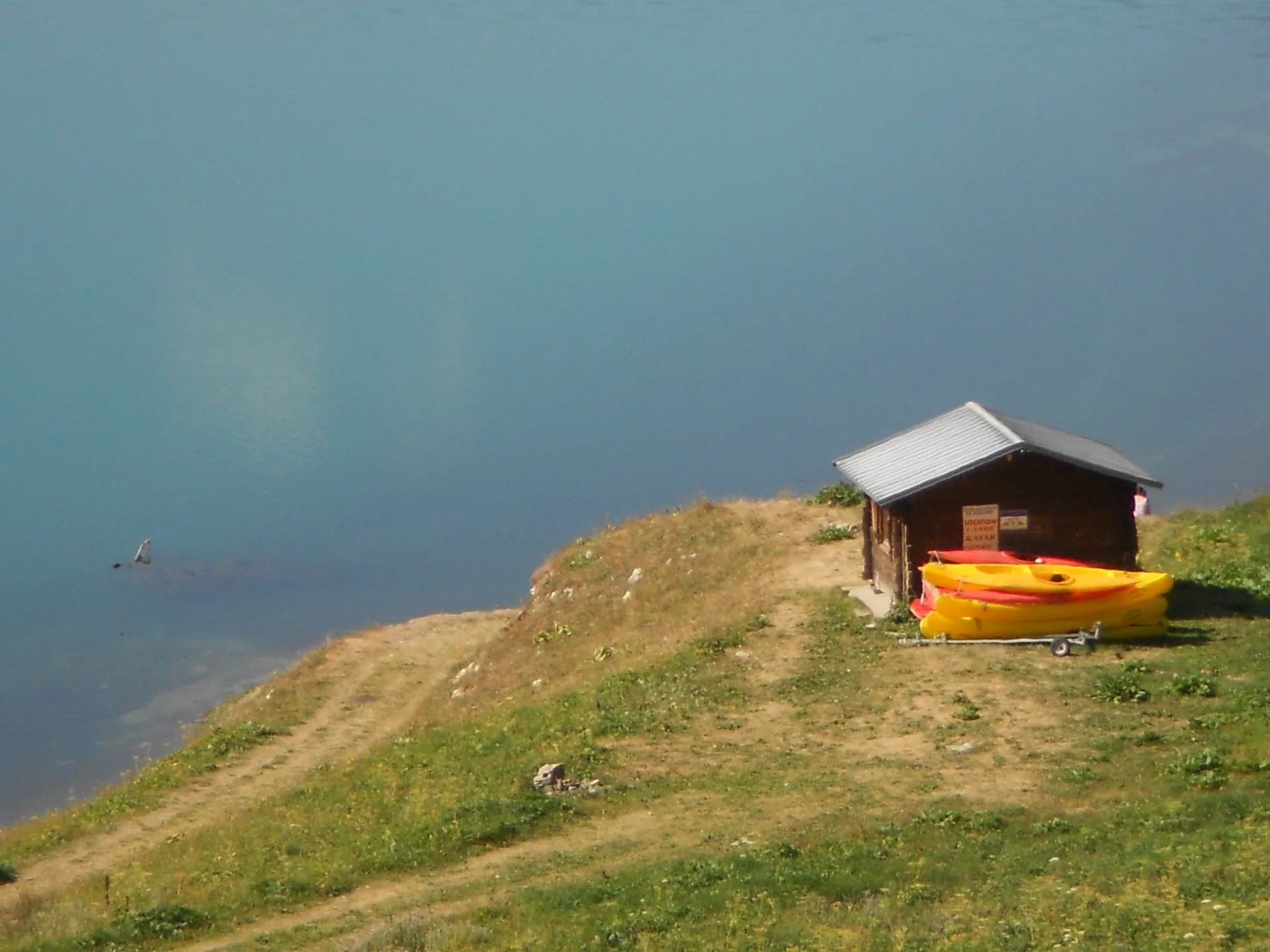 Lac de Roselend à Beaufort — À 1,7 km du lac
