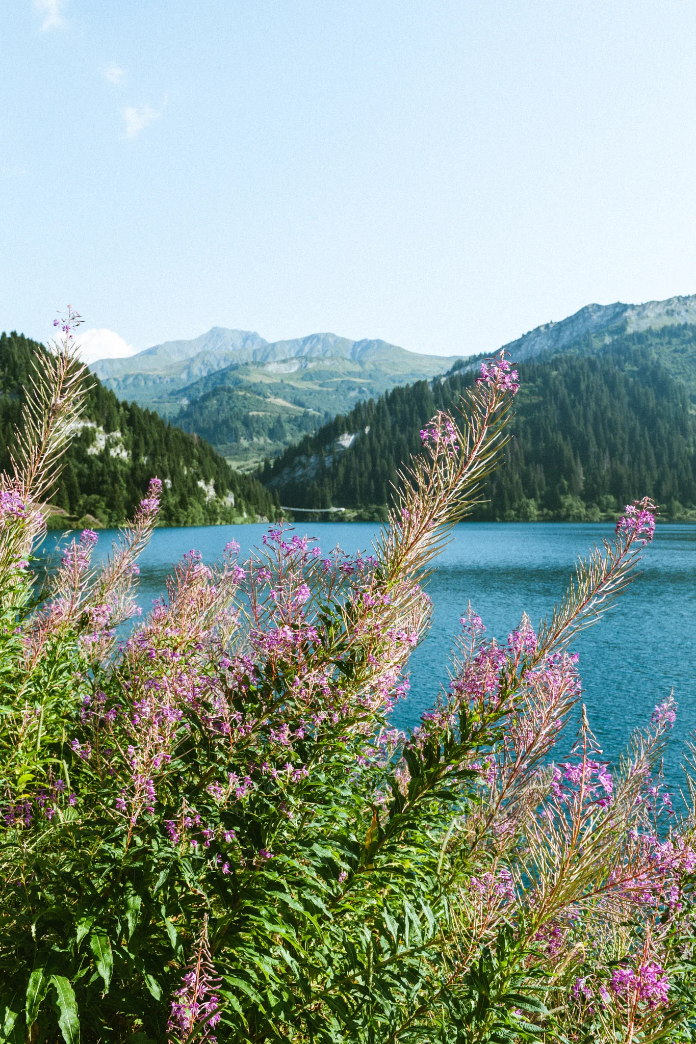 Lac de Roselend à Beaufort — À 661 m du lac