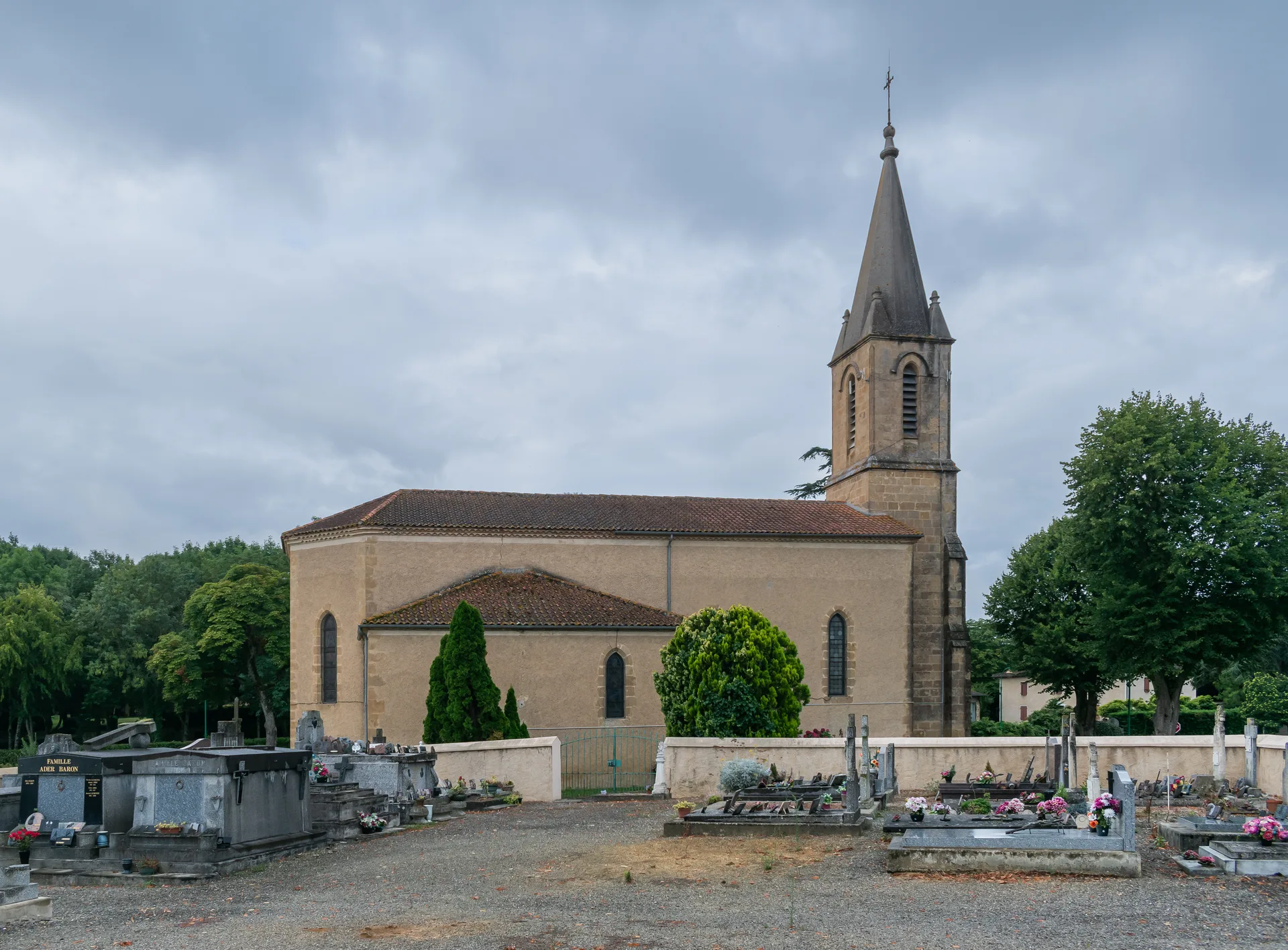 Lac de Sacles à Loubersan — À 1,7 km du lac