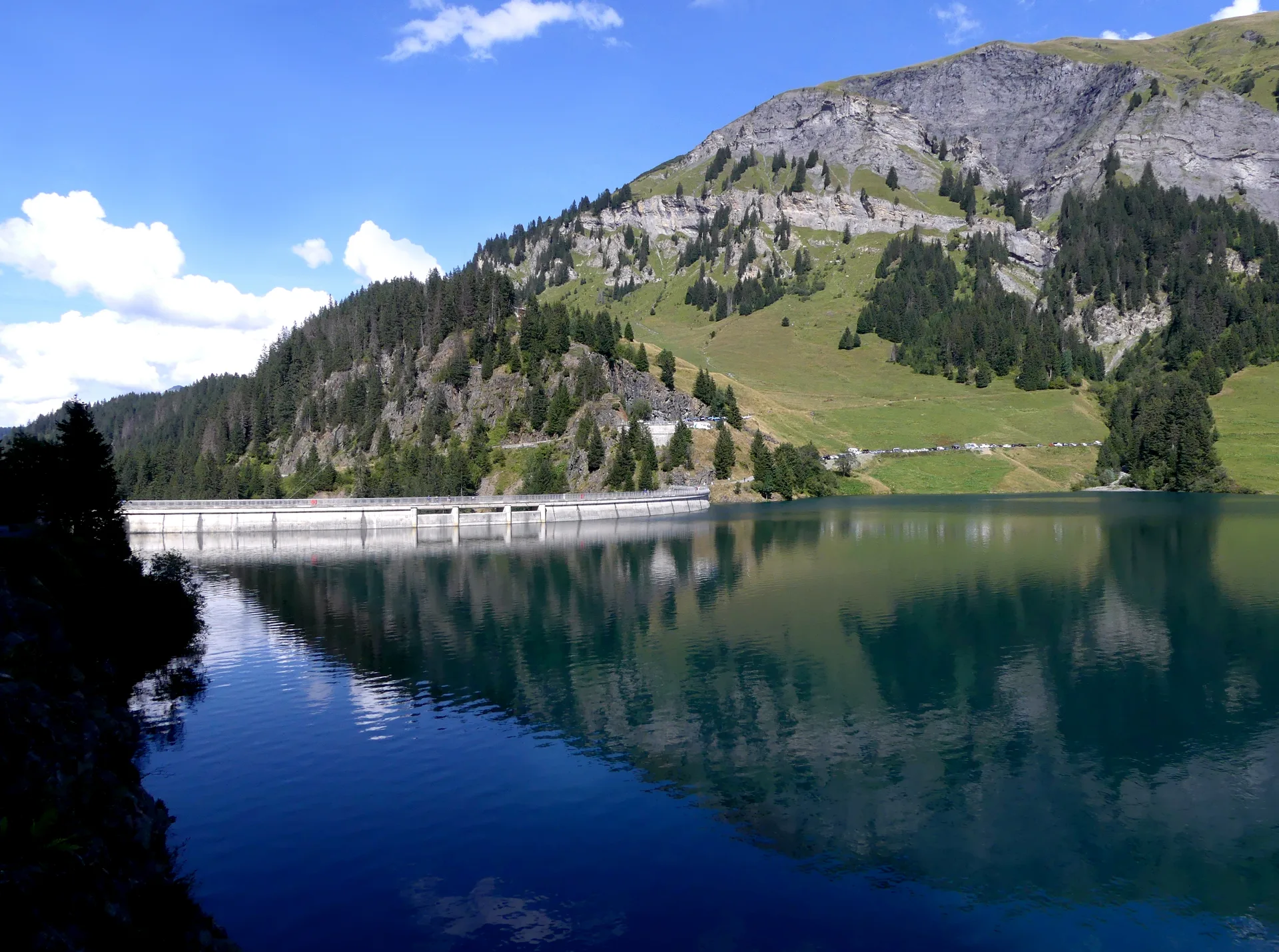 Lac de Saint Guerin à Beaufort — Sur le lac