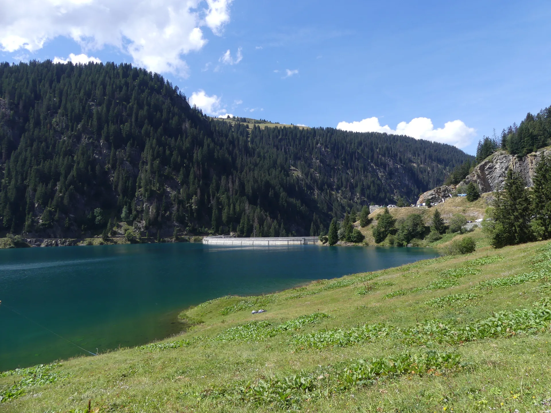 Lac de Saint Guerin à Beaufort — À 493 m du lac