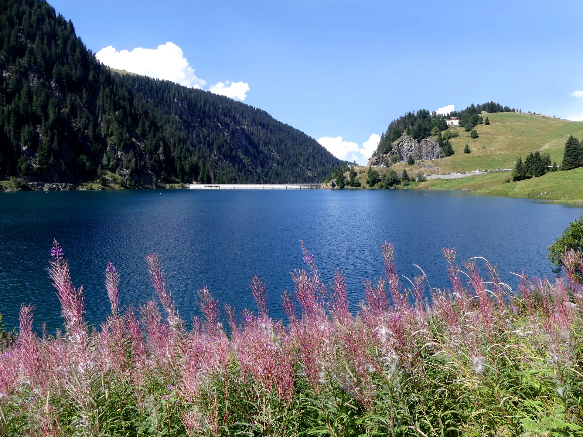 Lac de Saint Guerin à Beaufort — À 620 m du lac