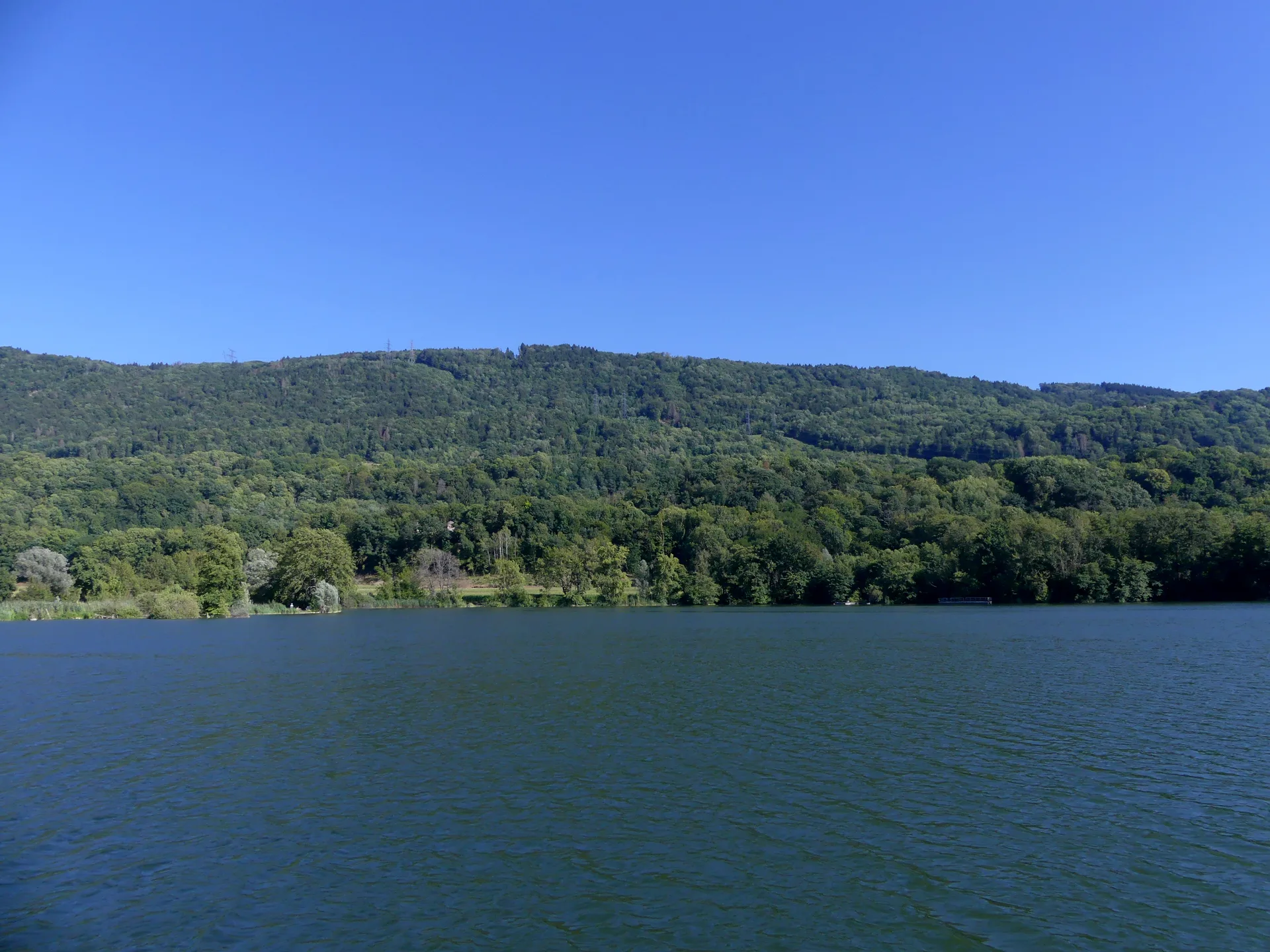 Lac de Saint Helene à Sainte-Hélène-du-Lac — À 310 m du lac