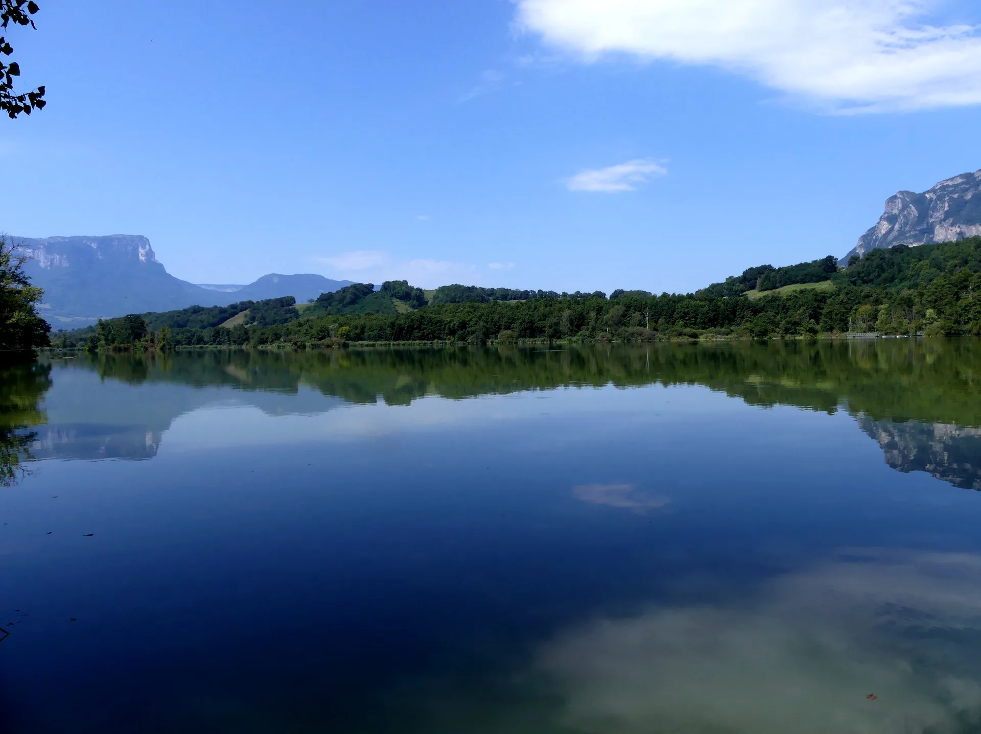 Lac de Saint Helene à Sainte-Hélène-du-Lac — À 384 m du lac