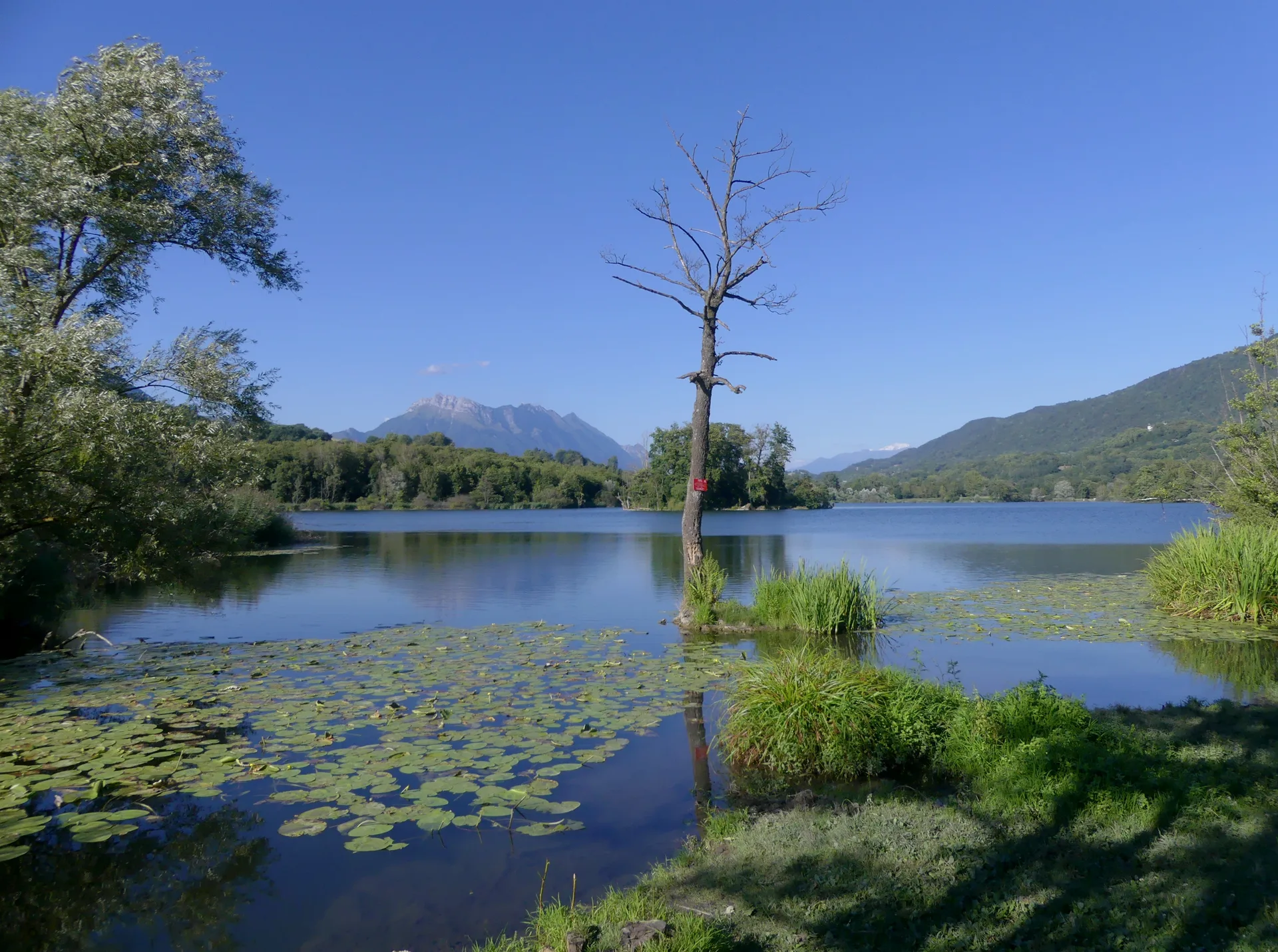 Lac de Saint Helene à Sainte-Hélène-du-Lac — À 416 m du lac