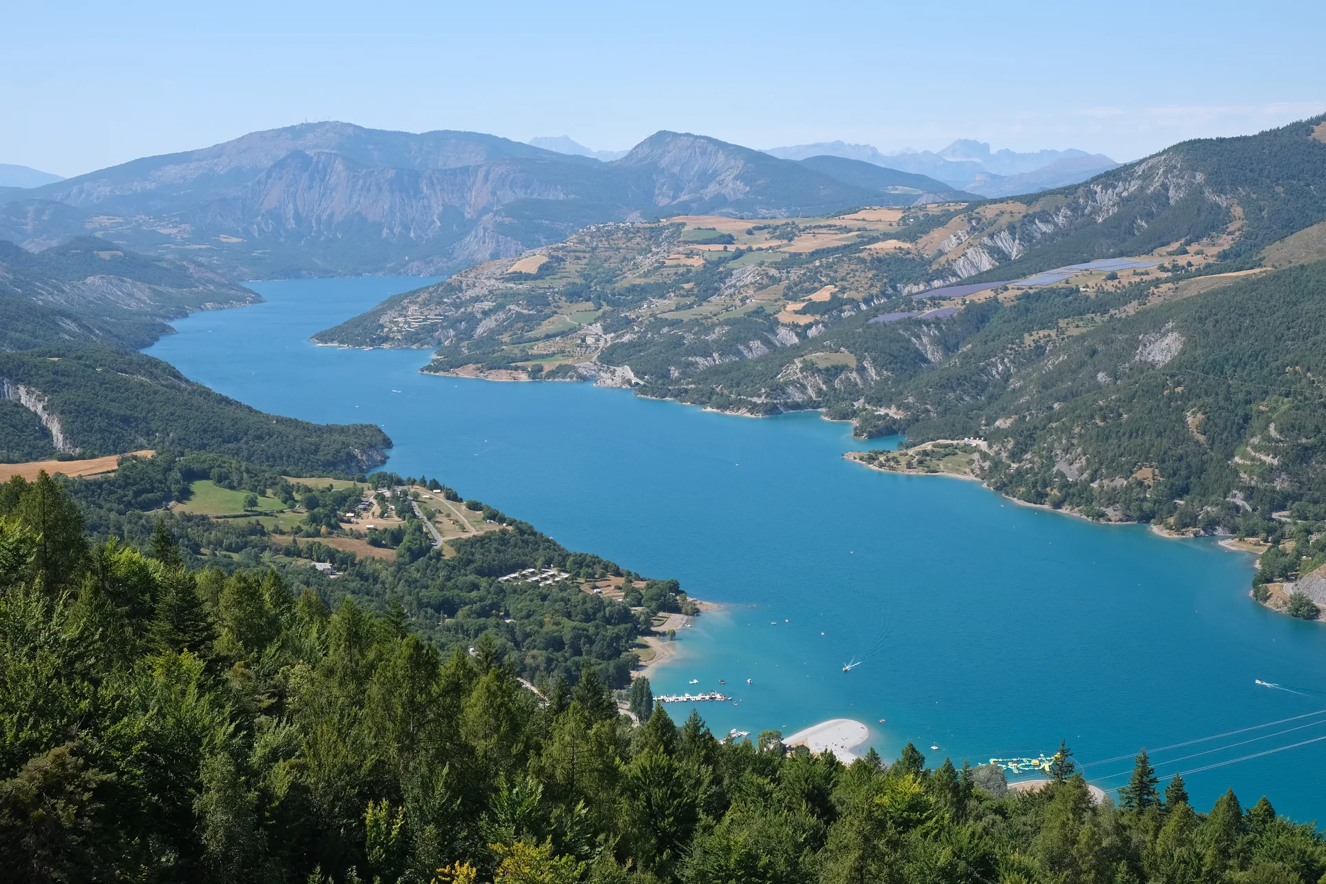 Lac de Saint Leger à Montclar — À 4,7 km du lac