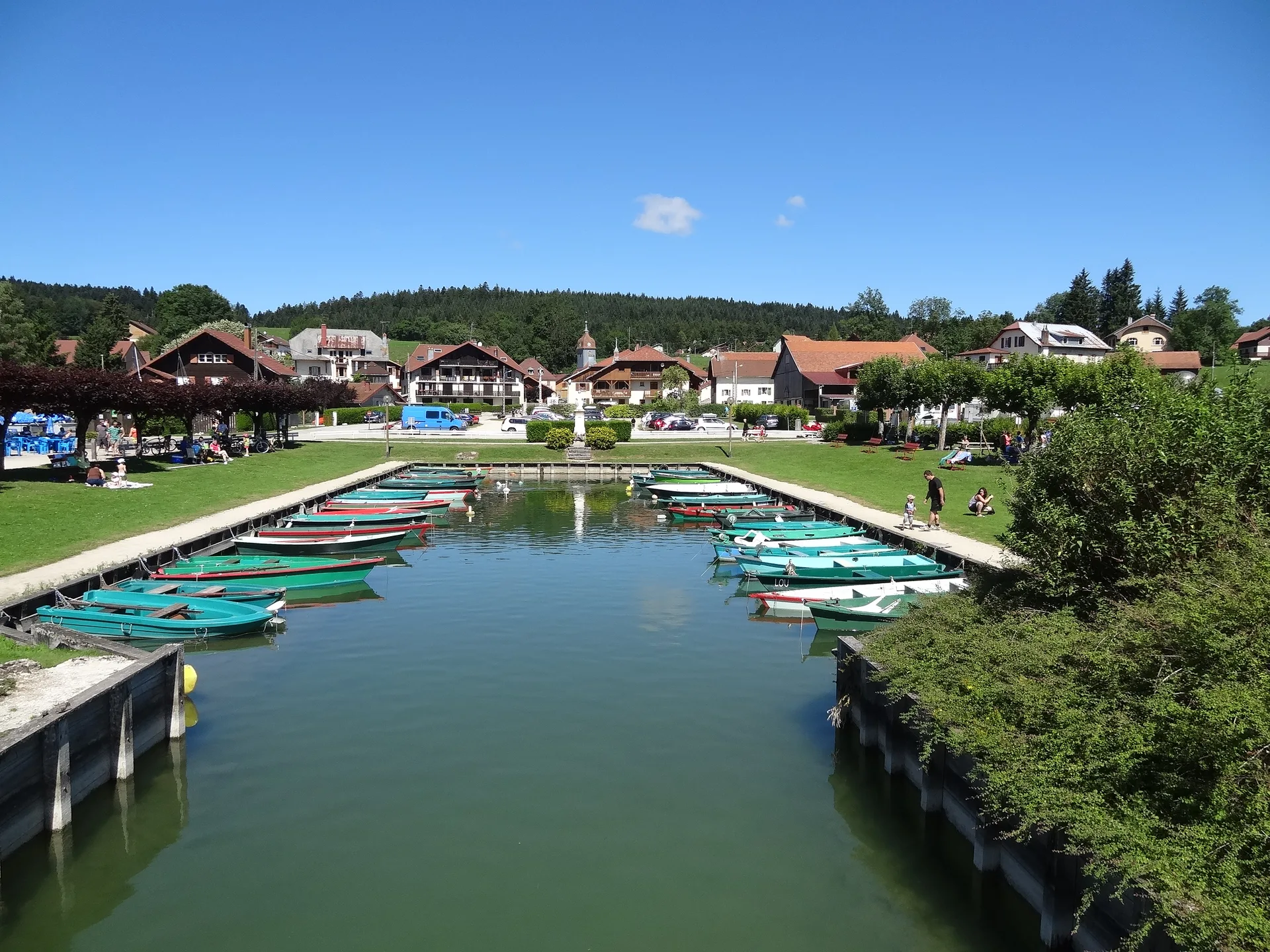 Lac de Saint-Point à Saint-Point-Lac — Sur le lac