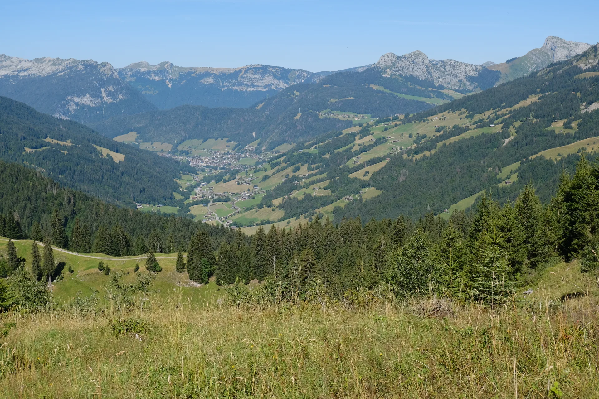 Lac de Tardevant à La Clusaz — À 1,2 km du lac