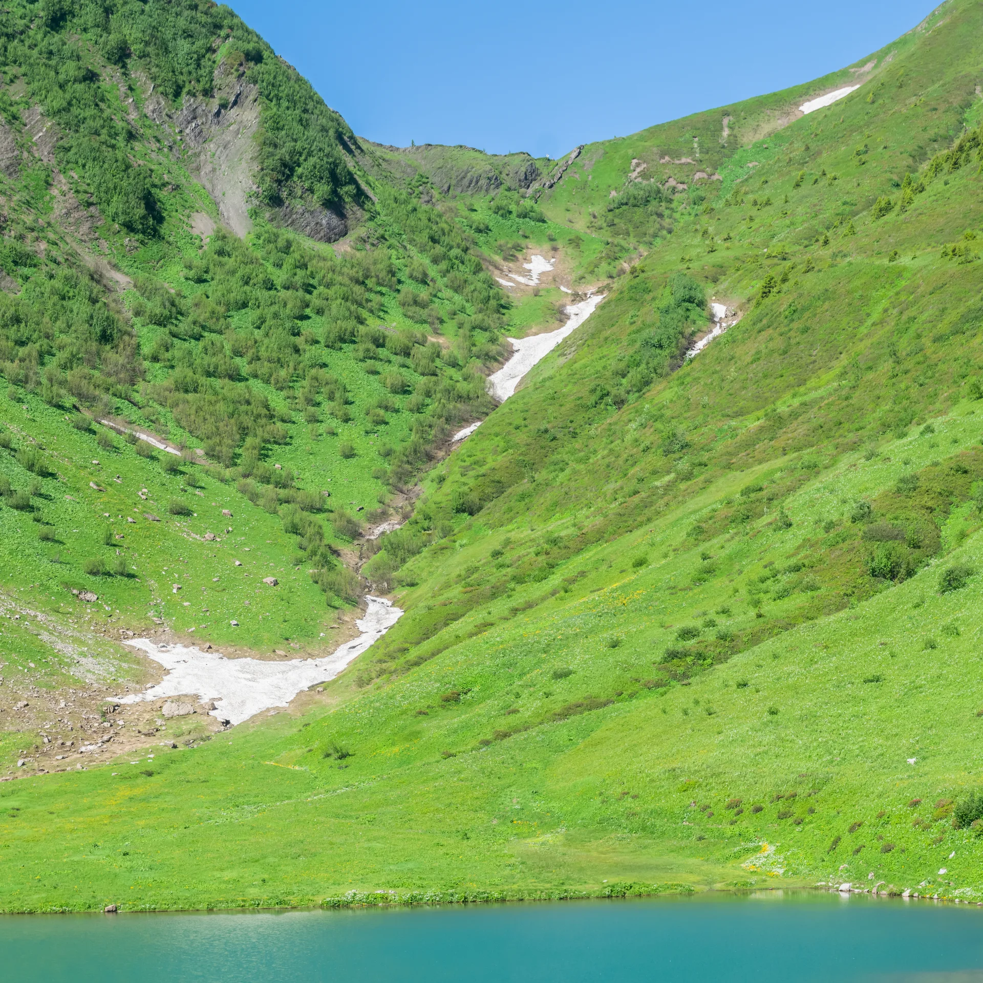 Lac de Tavaneuse à Abondance — Sur le lac