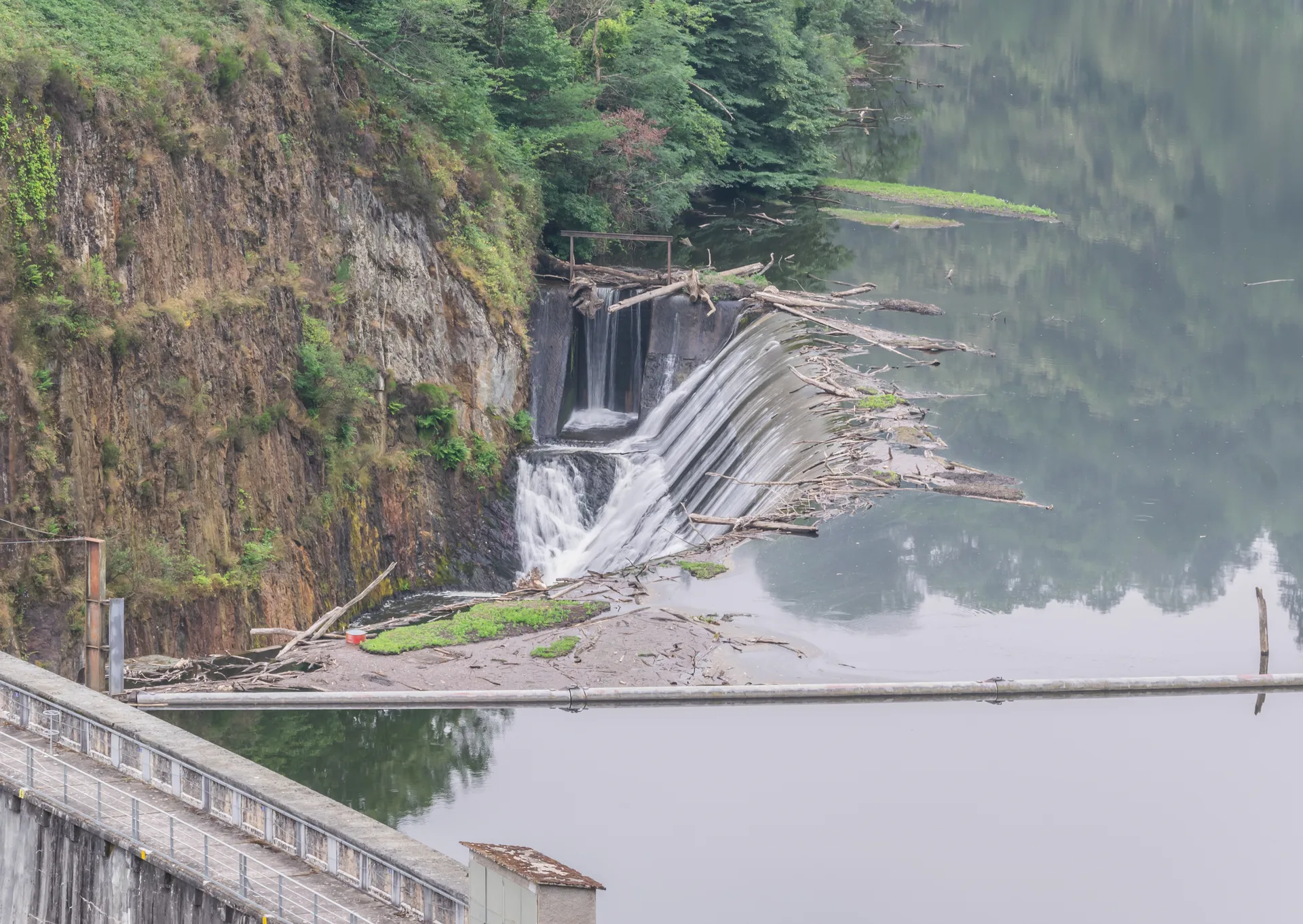 Lac de Thuries à Pampelonne — À 295 m du lac
