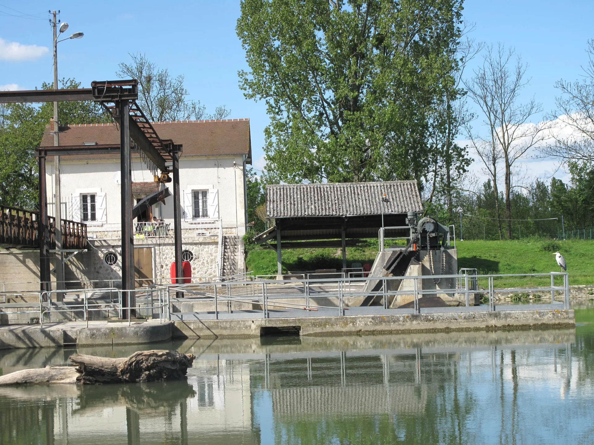 Lac de Vaires à Vaires-sur-Marne — À 274 m du lac