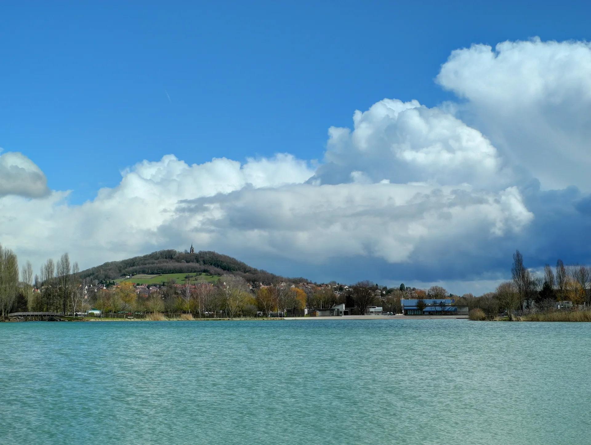 Lac de Vaivre à Vaivre-et-Montoille — Sur le lac