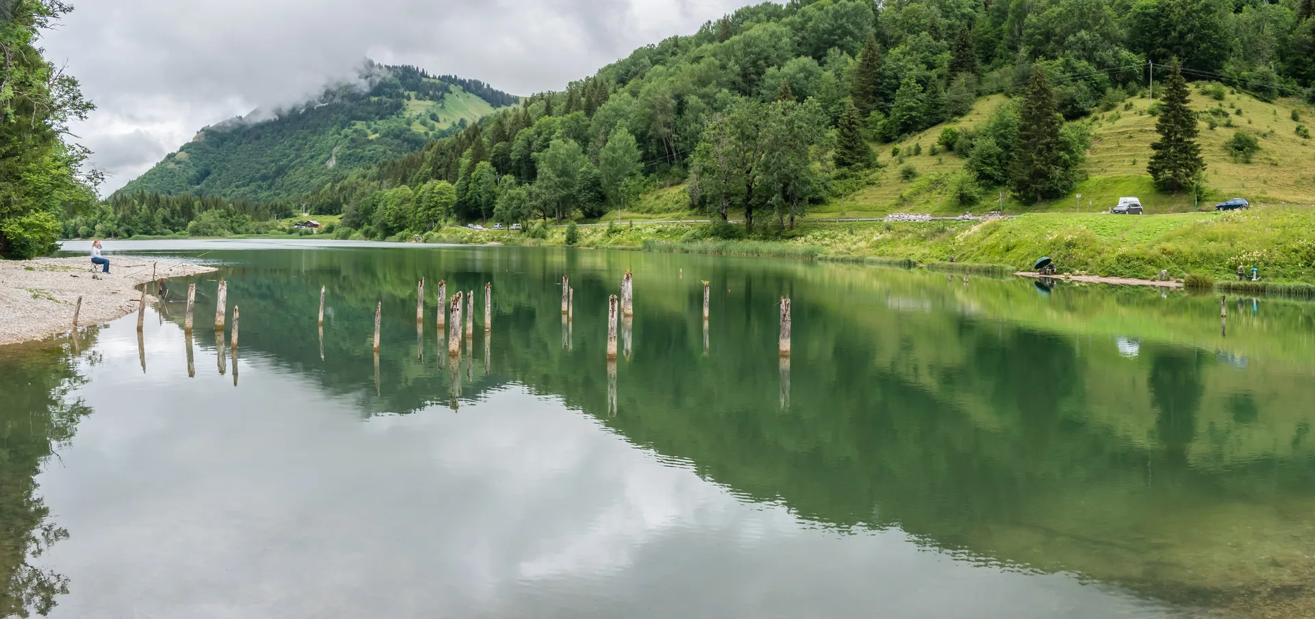 Lac de Vallon à Bellevaux — À 364 m du lac