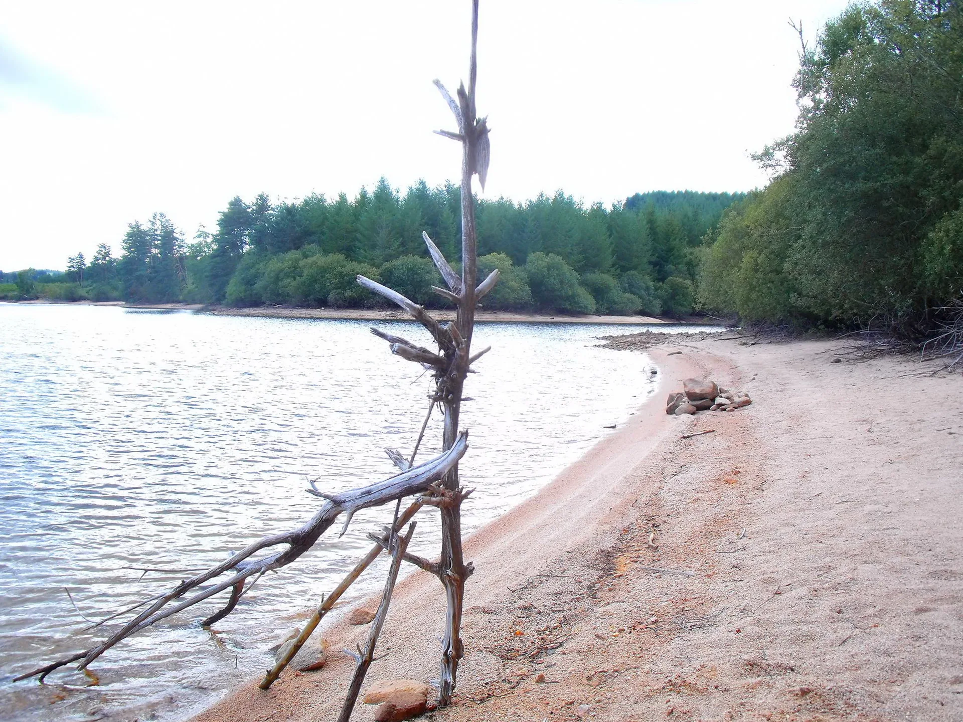 Lac de Vassiviere à Royère-de-Vassivière — À 1,4 km du lac