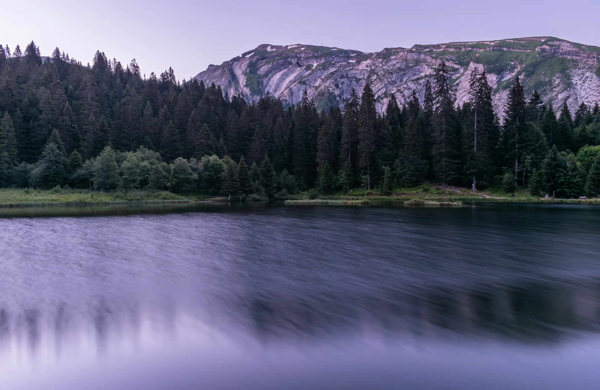 Lac de Vernant à Samoëns — Sur le lac