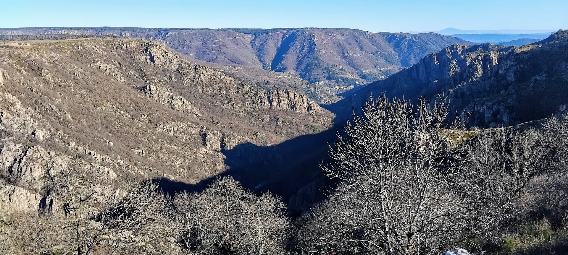 Lac de Villefort à Villefort — À 3,2 km du lac