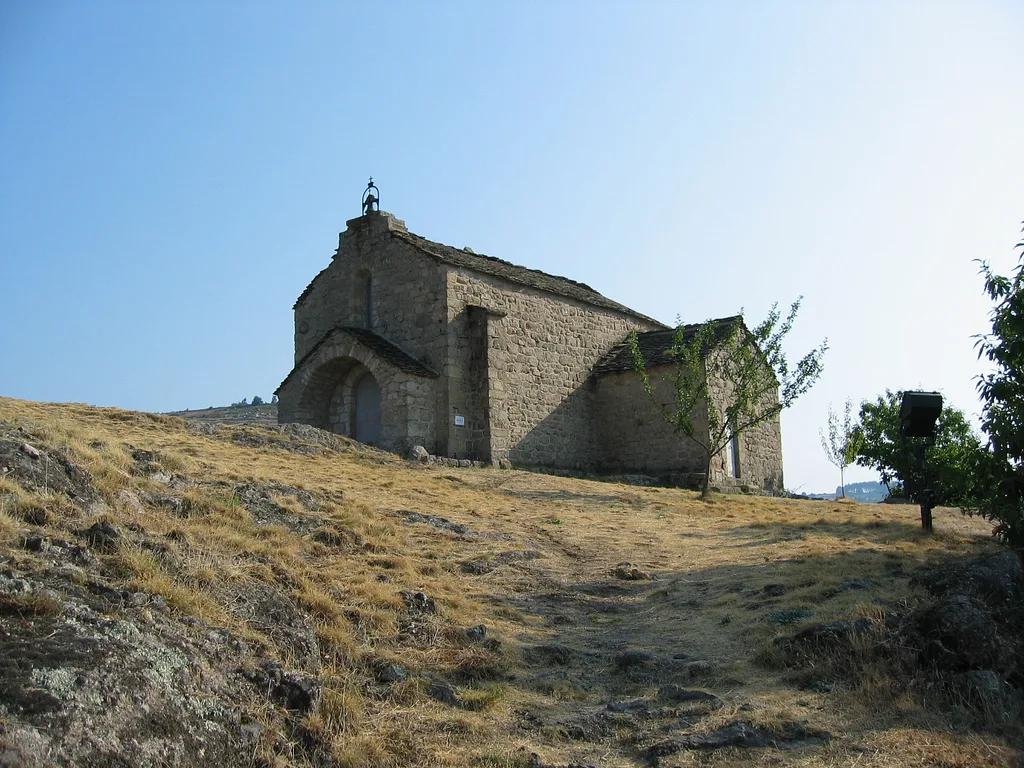 Lac de Villefort à Villefort — À 494 m du lac