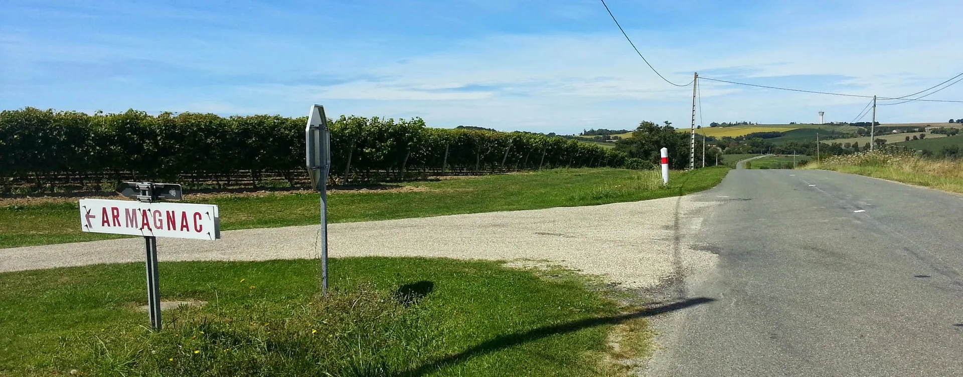 Lac de Villeneuve de Mézin à Lannes — À 4,3 km du lac