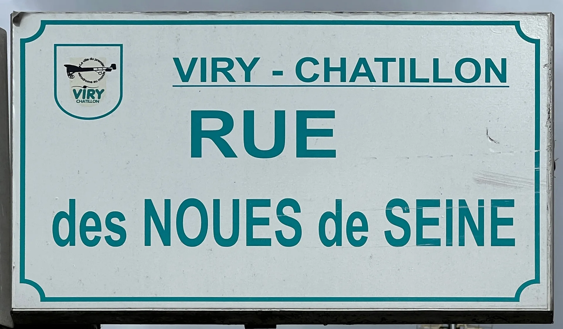 Lac de Viry Chatillon à Viry-Châtillon — À 220 m du lac