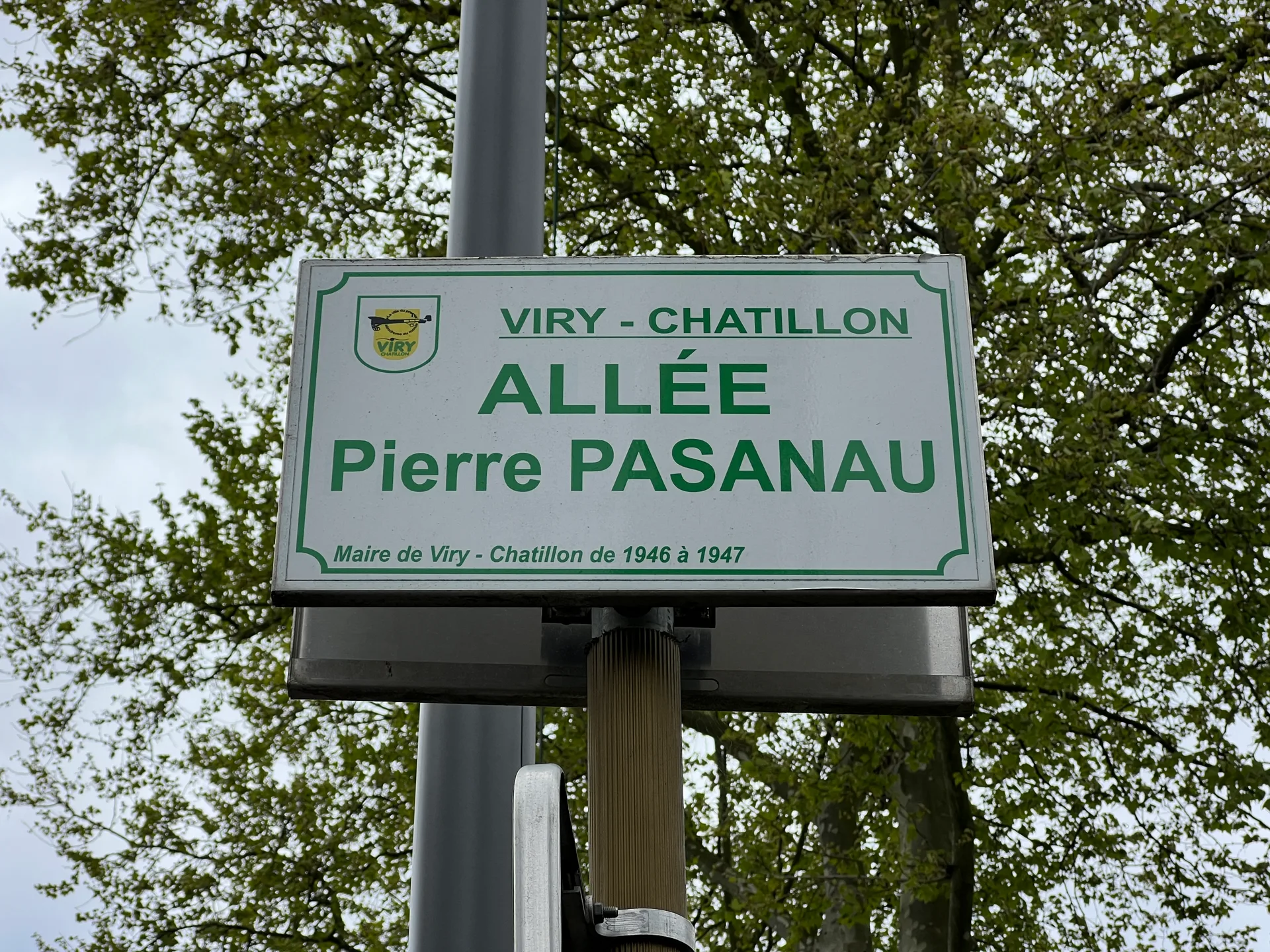 Lac de Viry Chatillon à Viry-Châtillon — À 291 m du lac