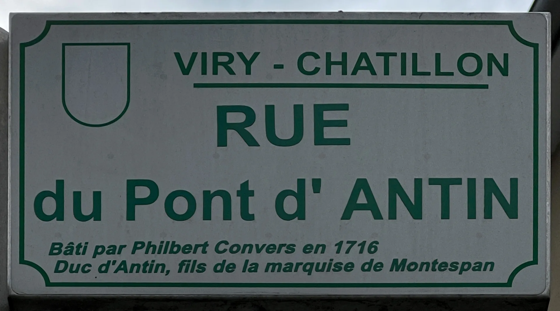 Lac de Viry Chatillon à Viry-Châtillon — À 320 m du lac