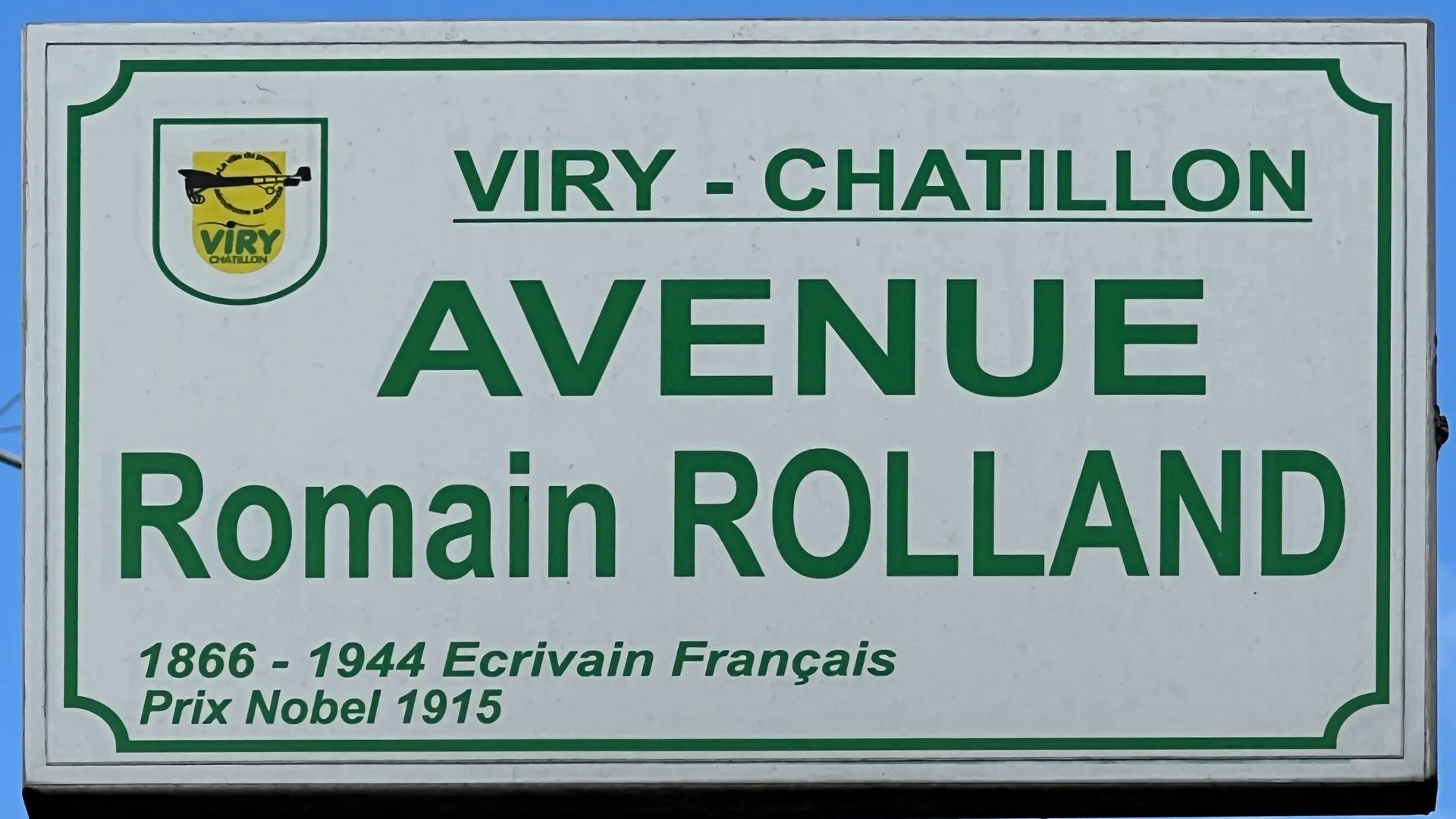 Lac de Viry Chatillon à Viry-Châtillon — À 374 m du lac