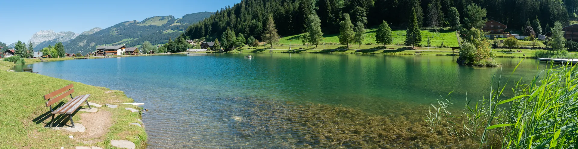 Lac de Vonne à Châtel — Sur le lac
