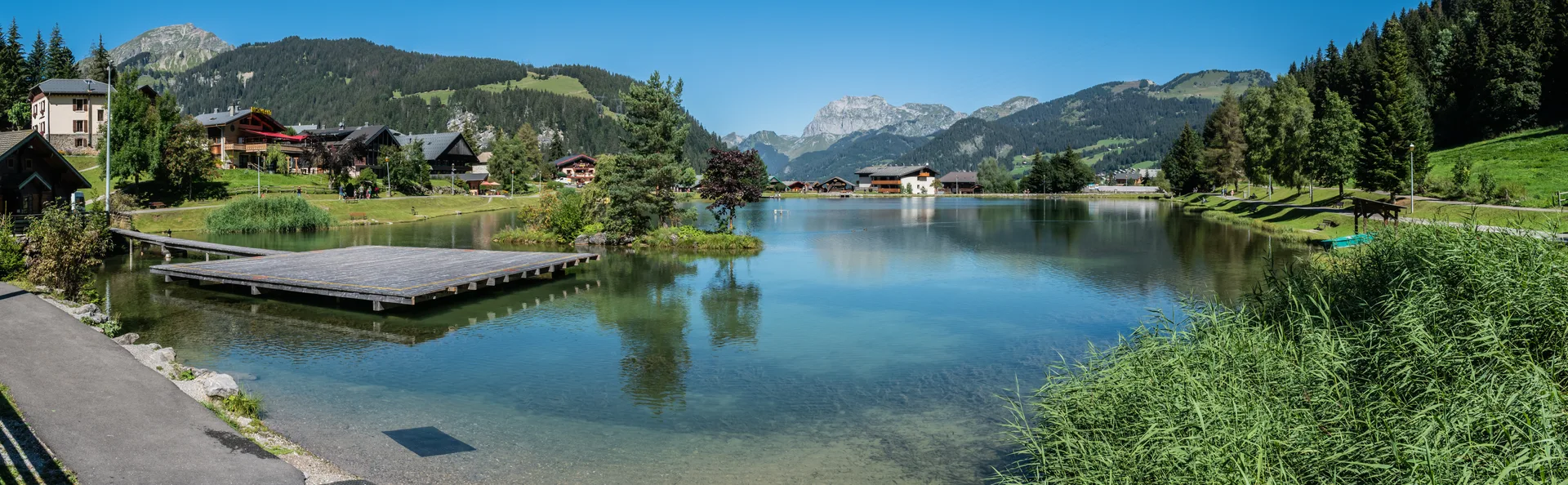 Lac de Vonne à Châtel — Sur le lac
