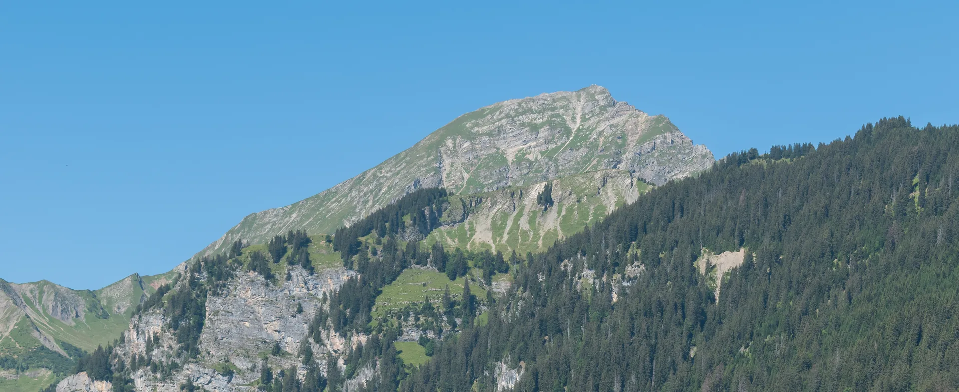 Lac de Vonne à Châtel — Sur le lac