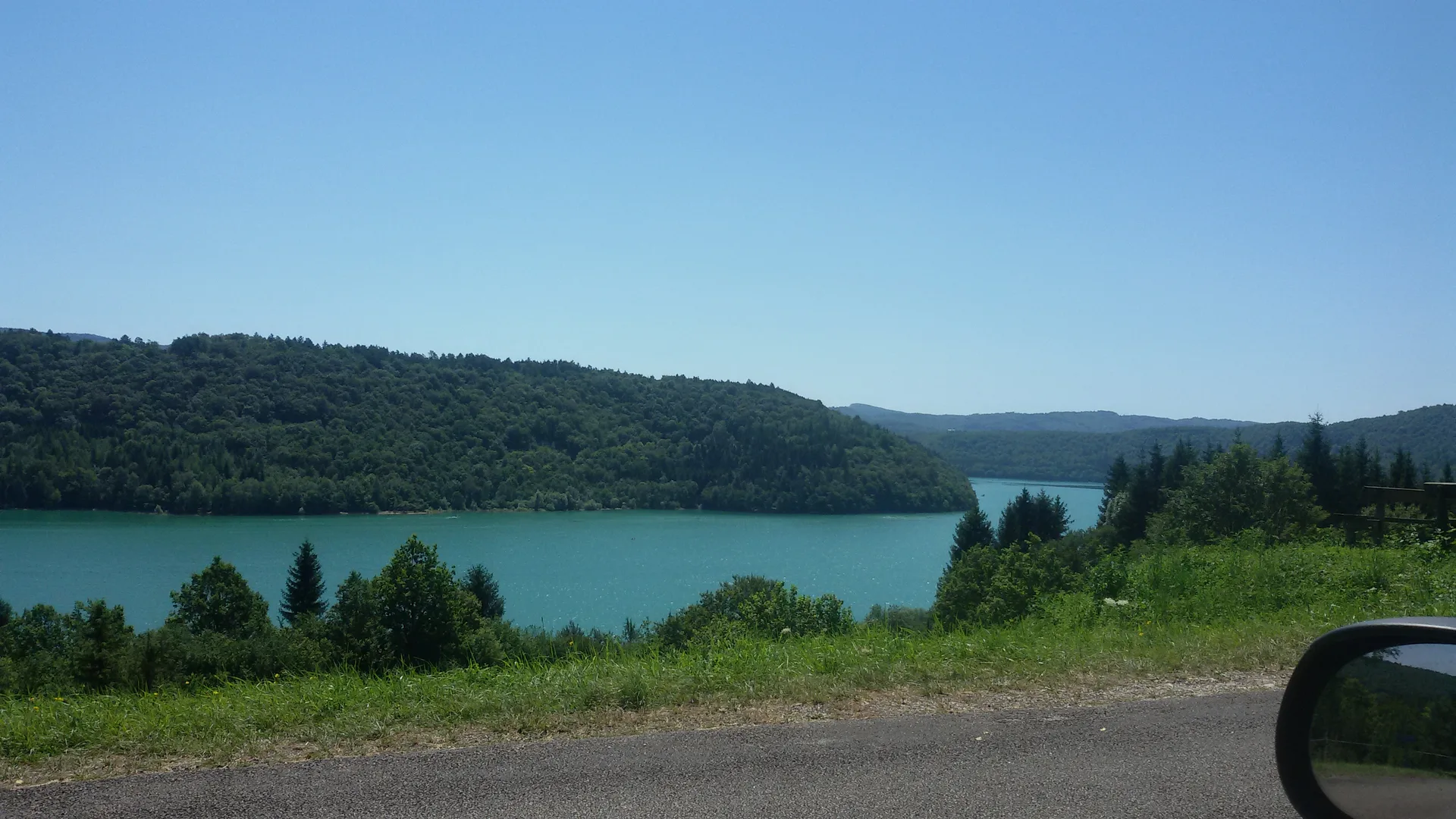 Lac de Vouglans a Onoz à Orgelet — À 2,3 km du lac