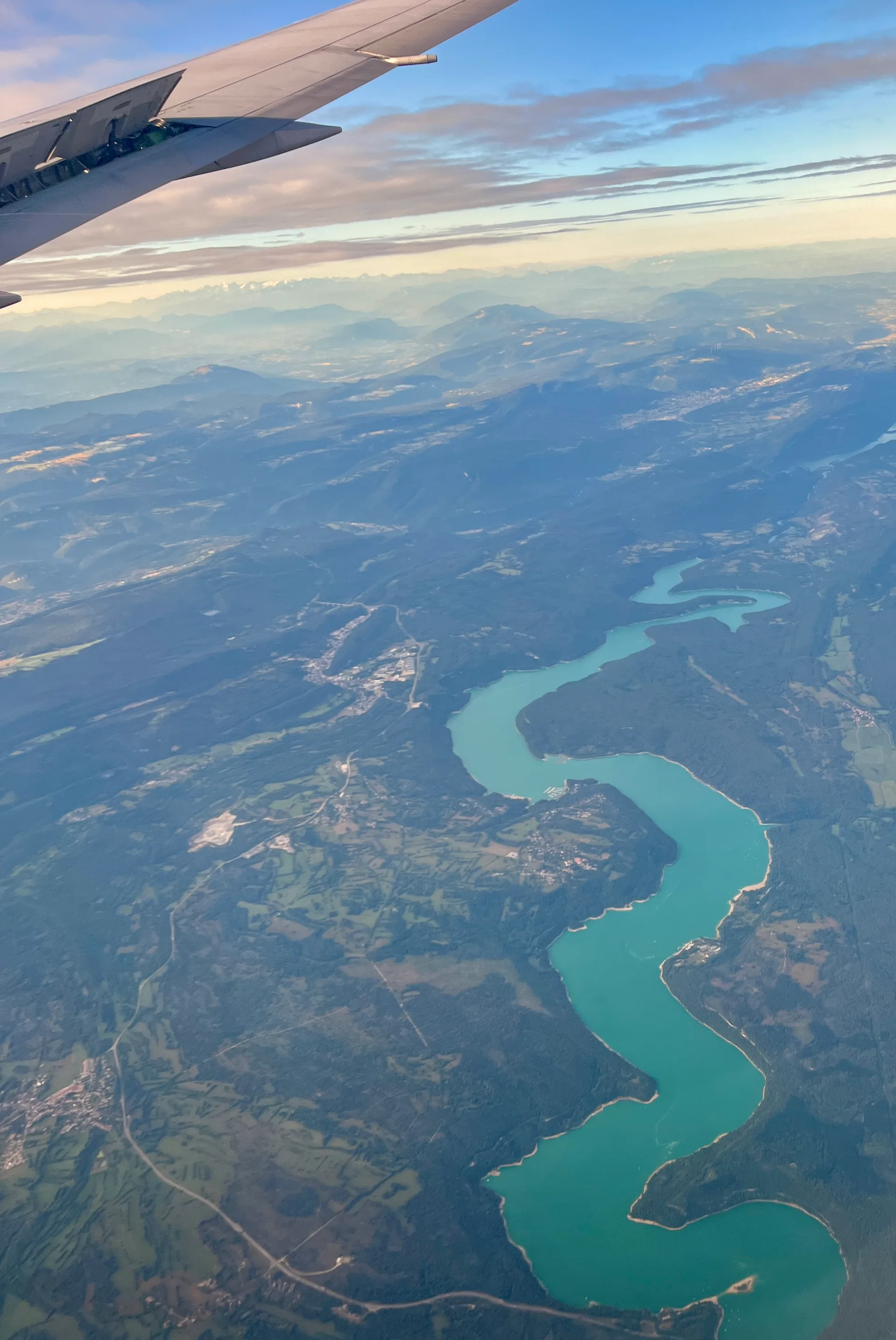 Lac de Vouglans à Largillay-Marsonnay — À 1,0 km du lac