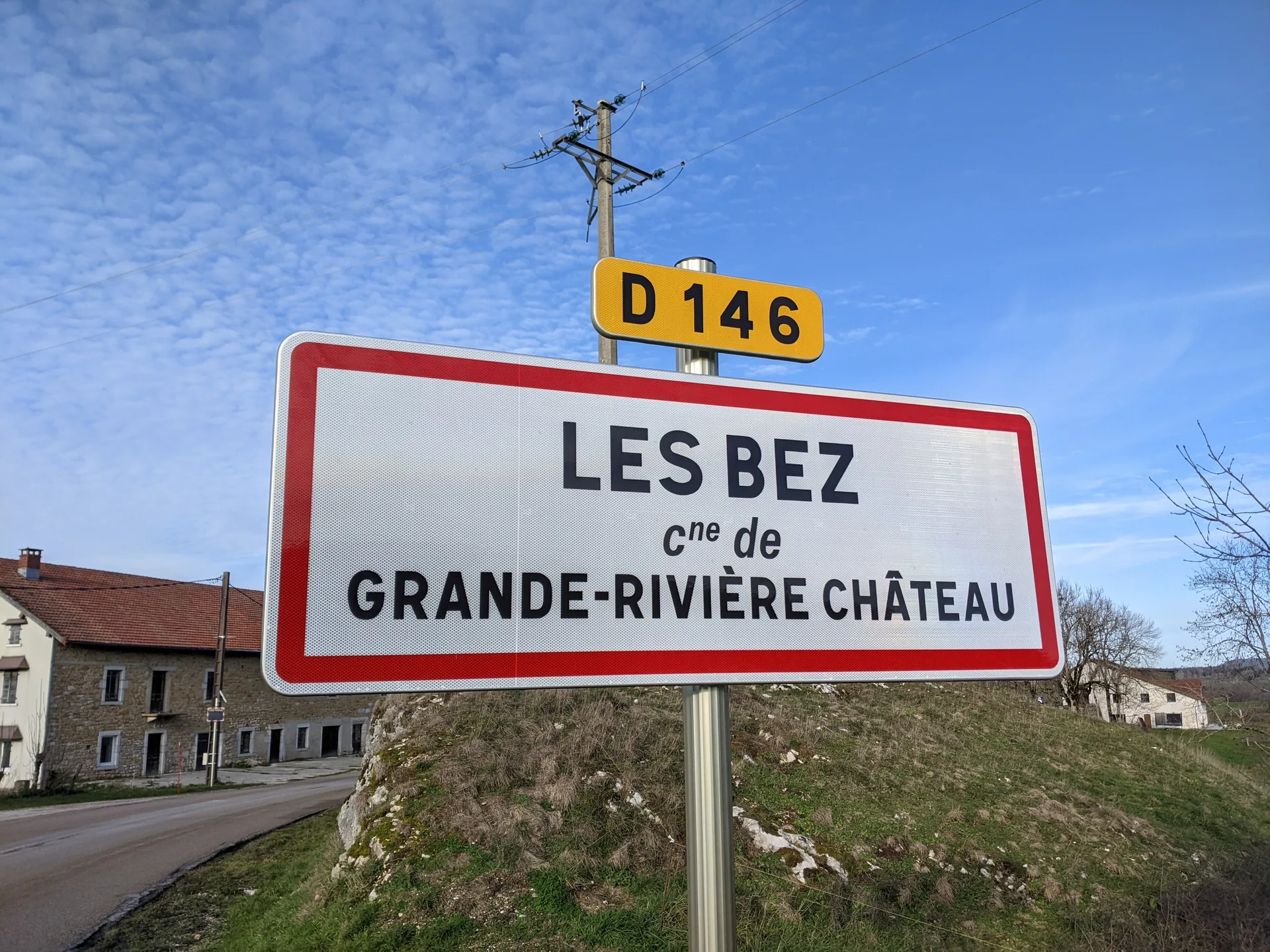 Lac des Bezes à Grande-Rivière Château — À 605 m du lac