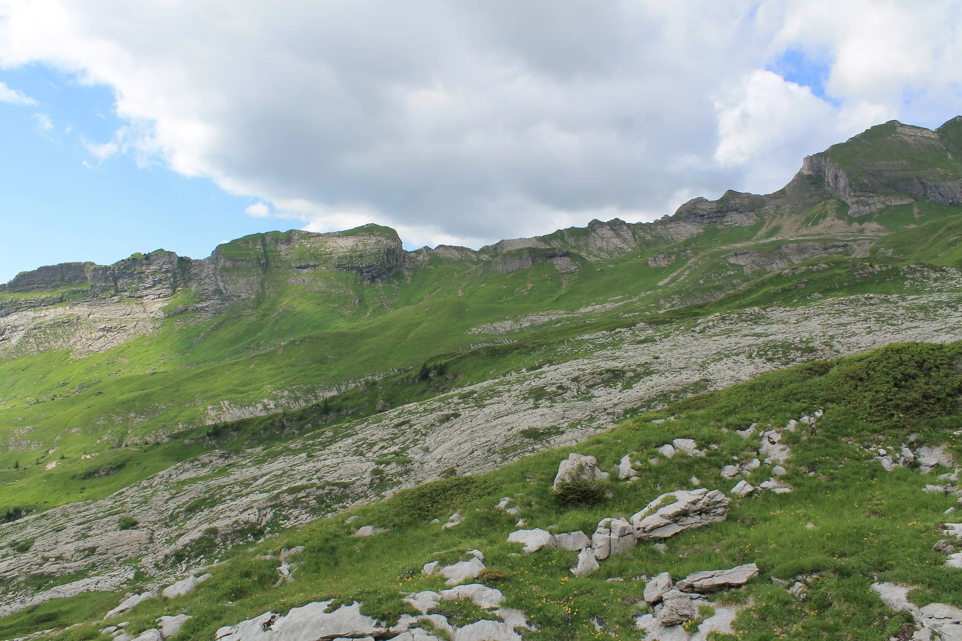 Lac des Chambres à Samoëns — À 1,3 km du lac