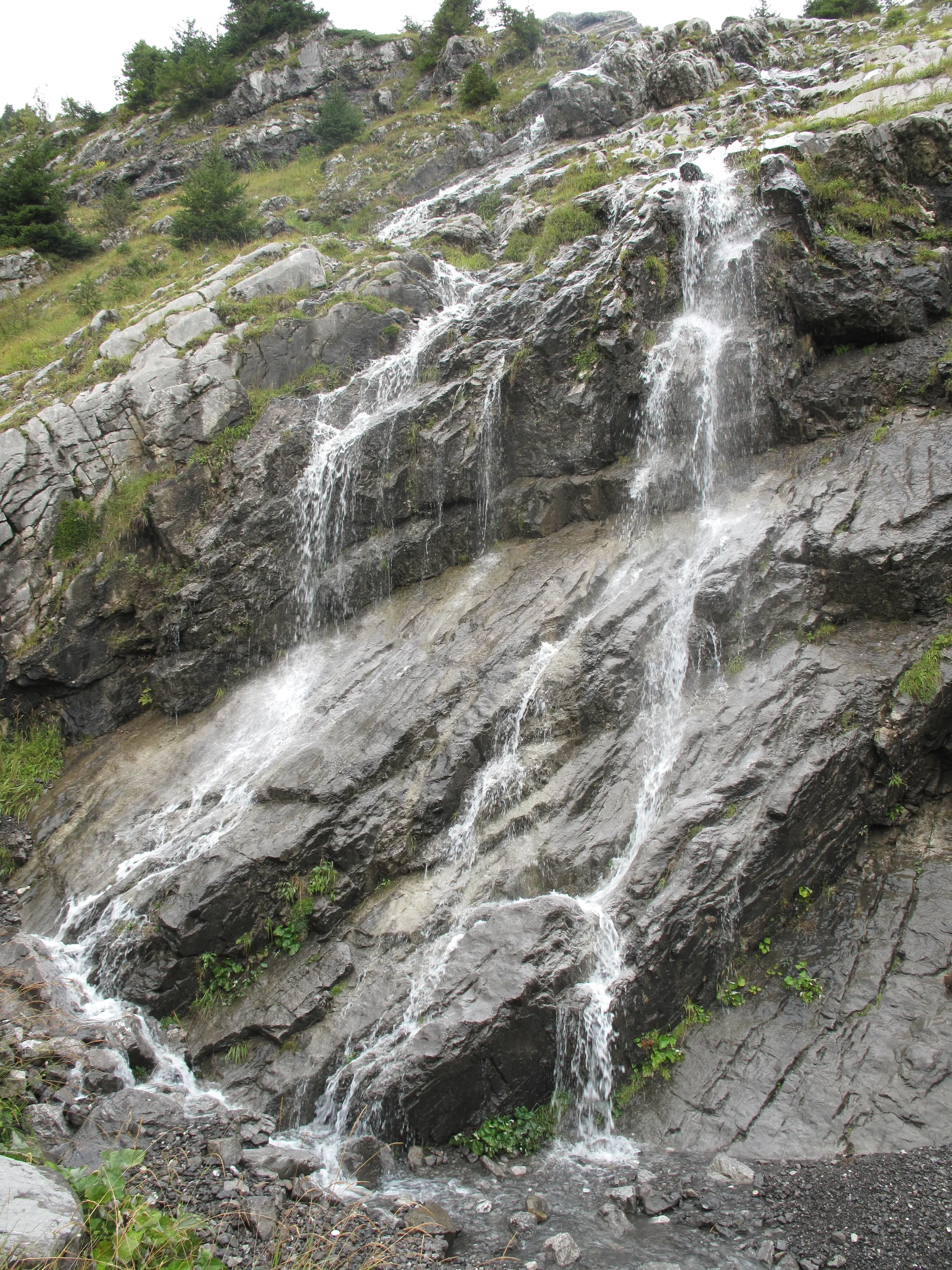 Lac des Confins à La Clusaz — À 642 m du lac