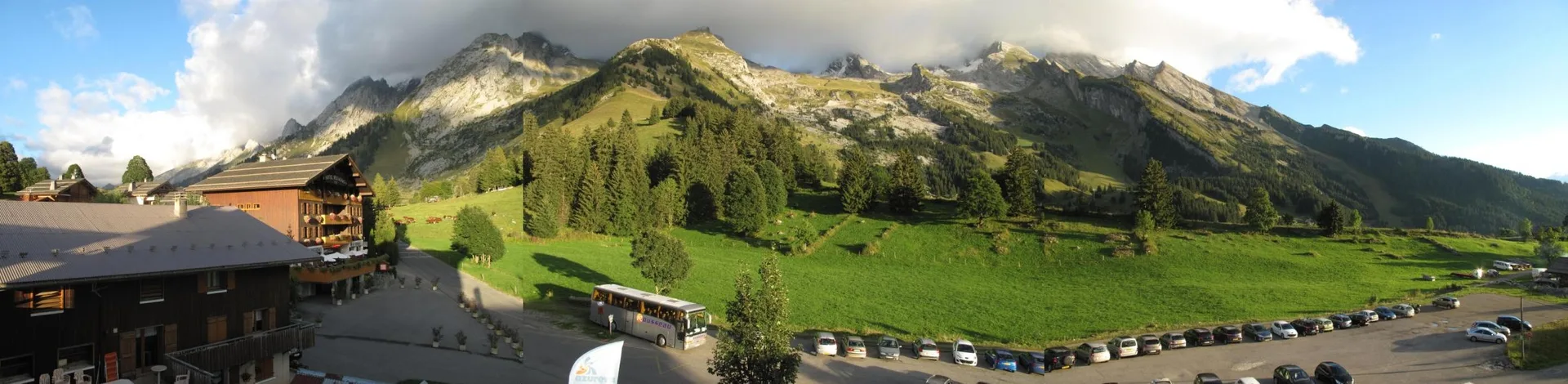 Lac des Confins à La Clusaz — À 647 m du lac