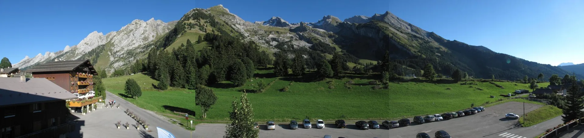 Lac des Confins à La Clusaz — À 647 m du lac