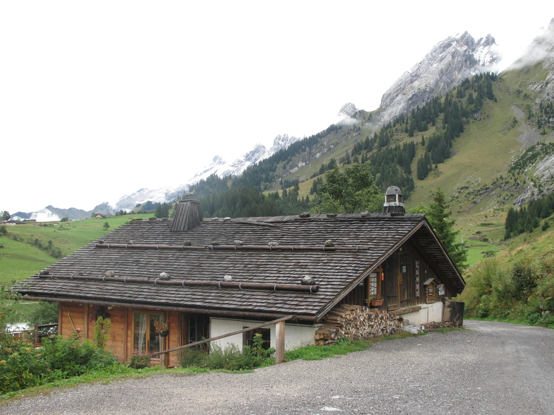 Lac des Confins à La Clusaz — À 250 m du lac