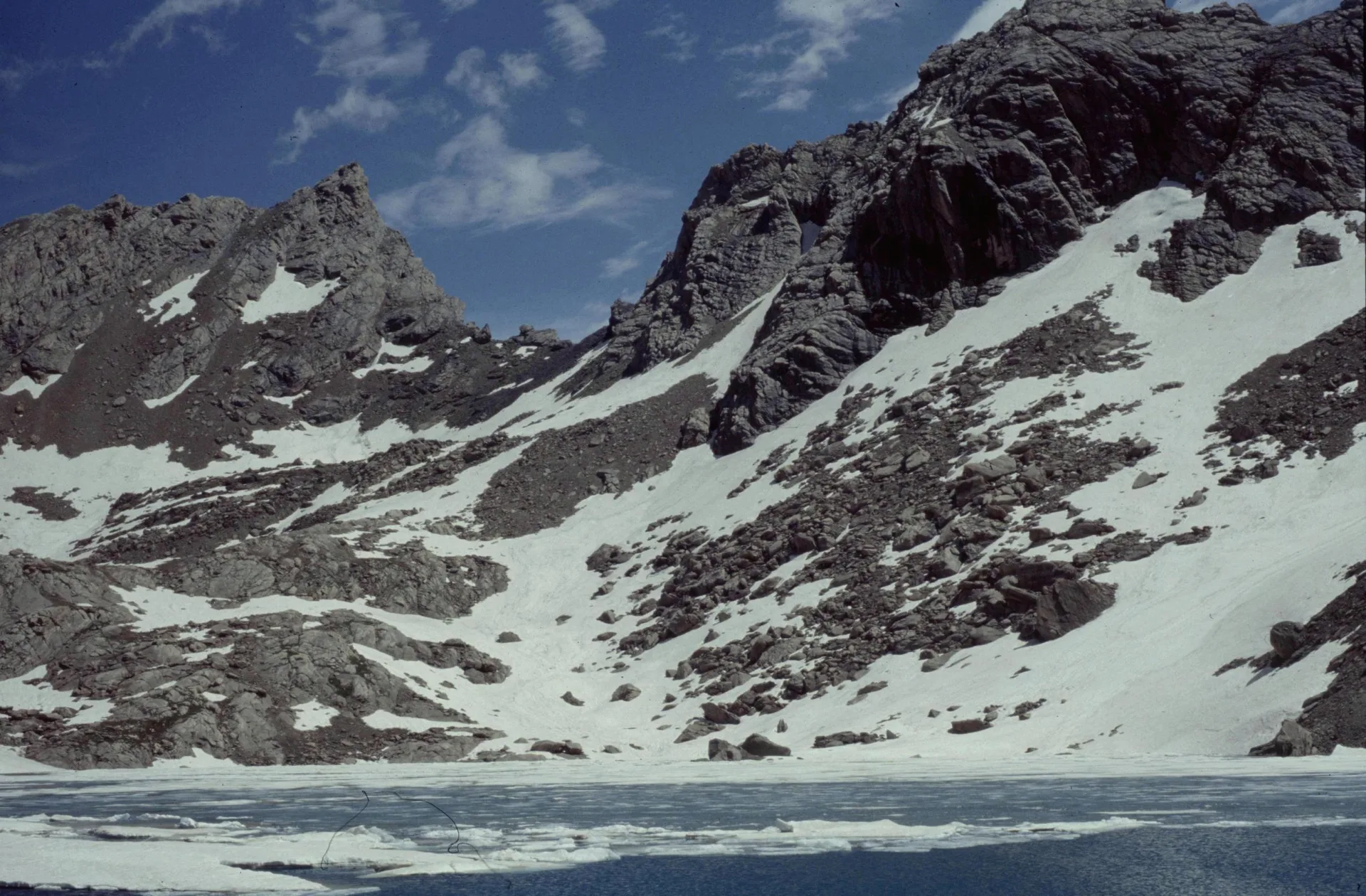 Lac des Neuf Couleurs à Saint-Paul-sur-Ubaye — À 201 m du lac