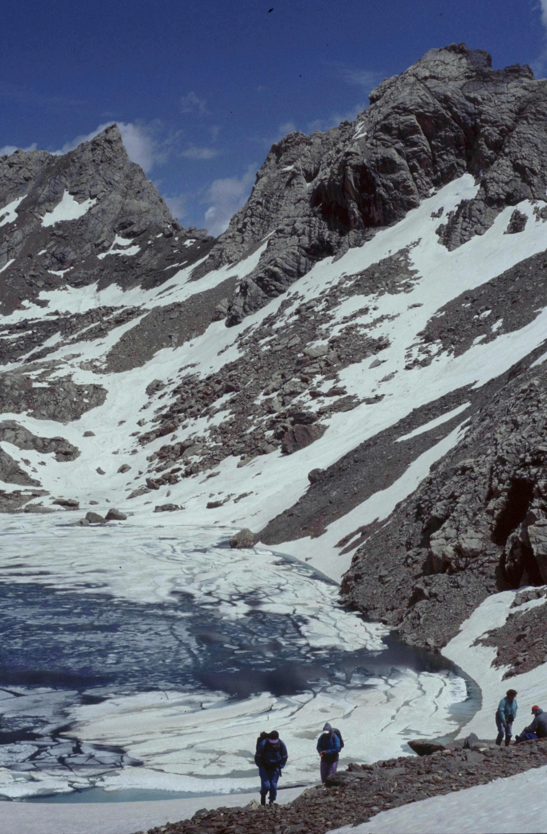 Lac des Neuf Couleurs à Saint-Paul-sur-Ubaye — À 252 m du lac