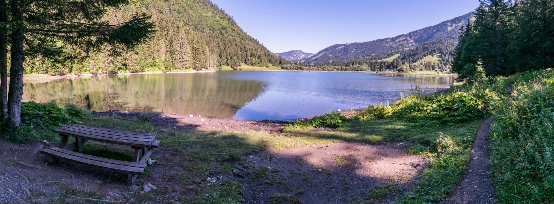 Lac des Plagnes à Abondance — À 263 m du lac