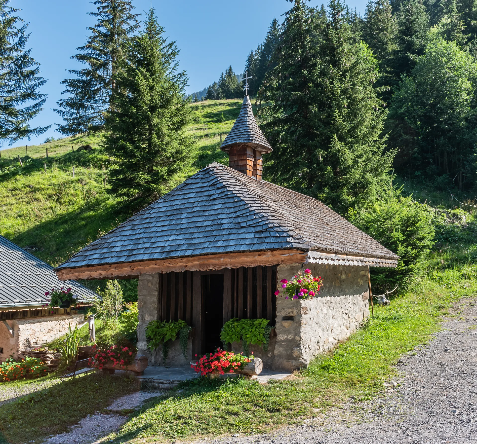 Lac des Plagnes à Abondance — À 320 m du lac
