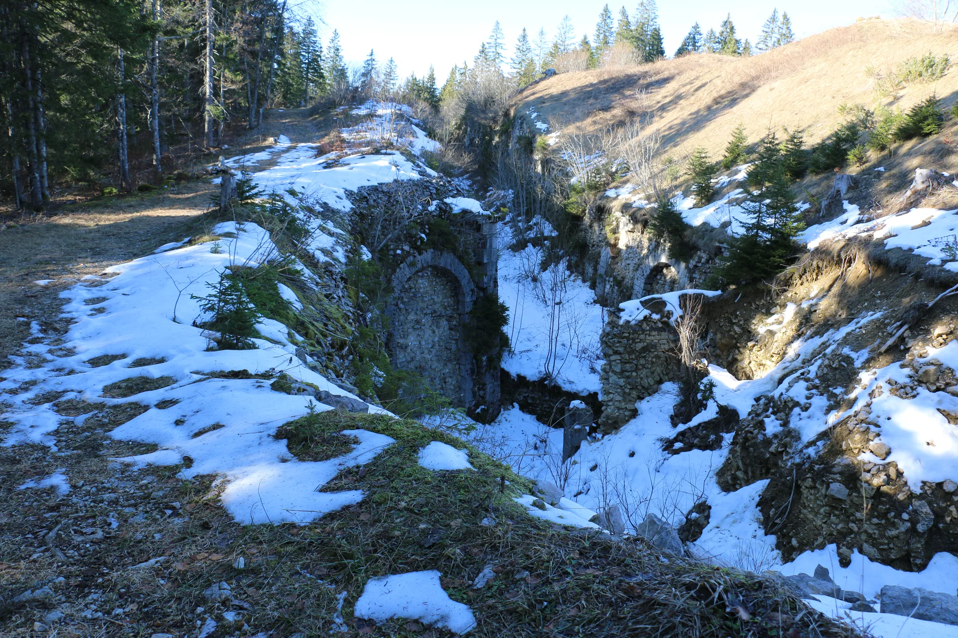 Lac des Rousses à Les Rousses — À 972 m du lac
