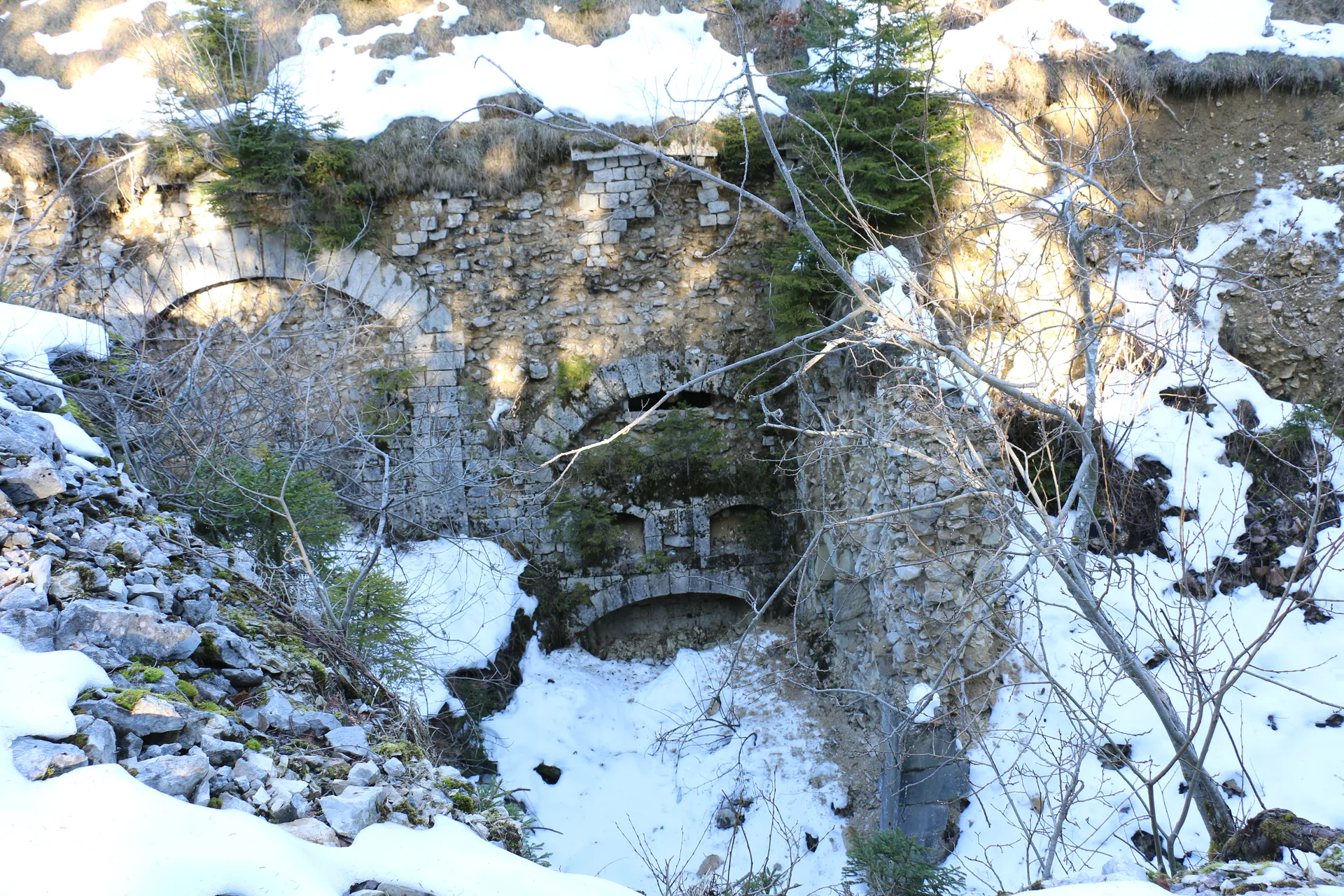 Lac des Rousses à Les Rousses — À 980 m du lac