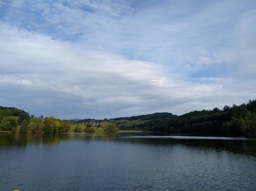 Lac des Sapins, Ronno
